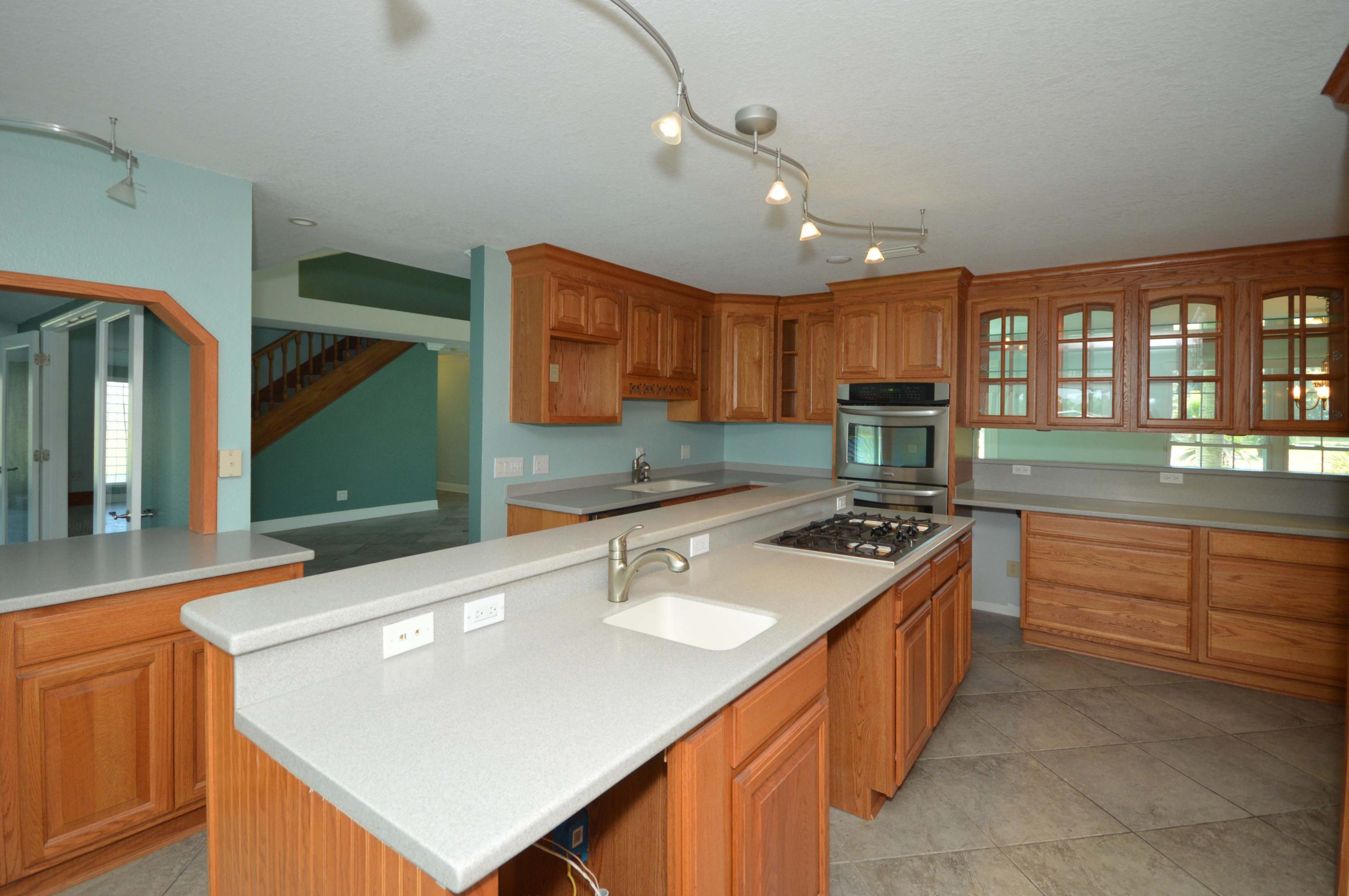 PETERSEN POINT - Residential