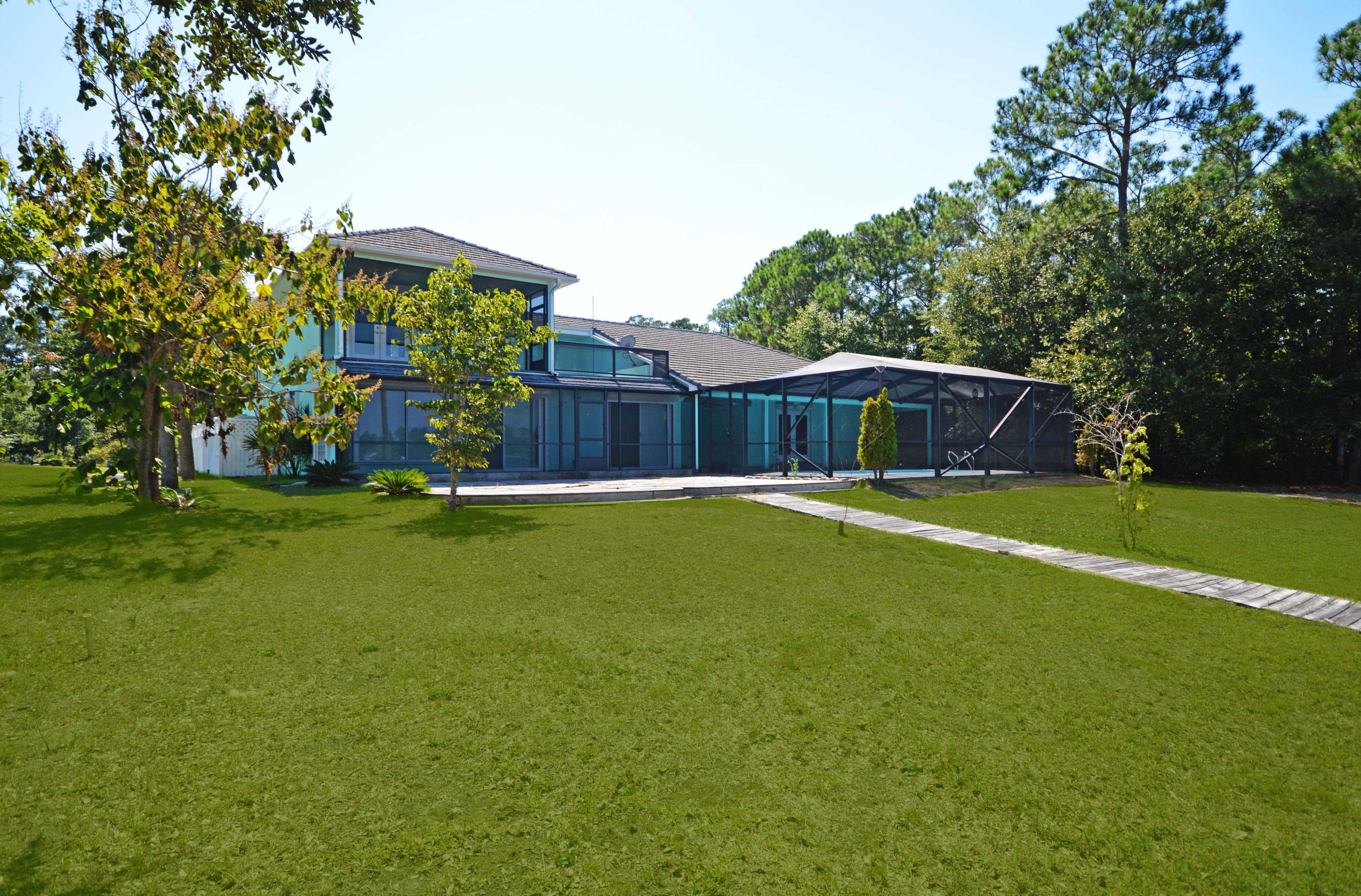 PETERSEN POINT - Residential