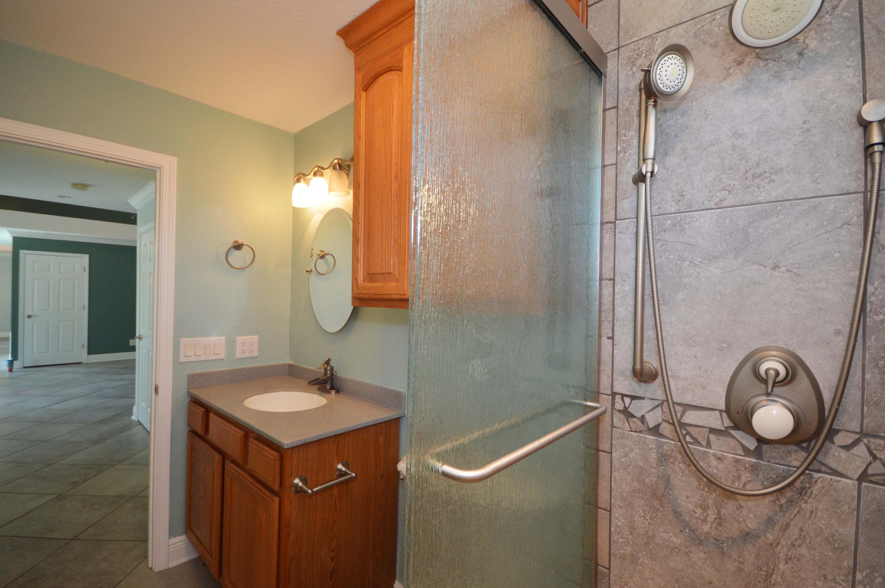 PETERSEN POINT - Residential