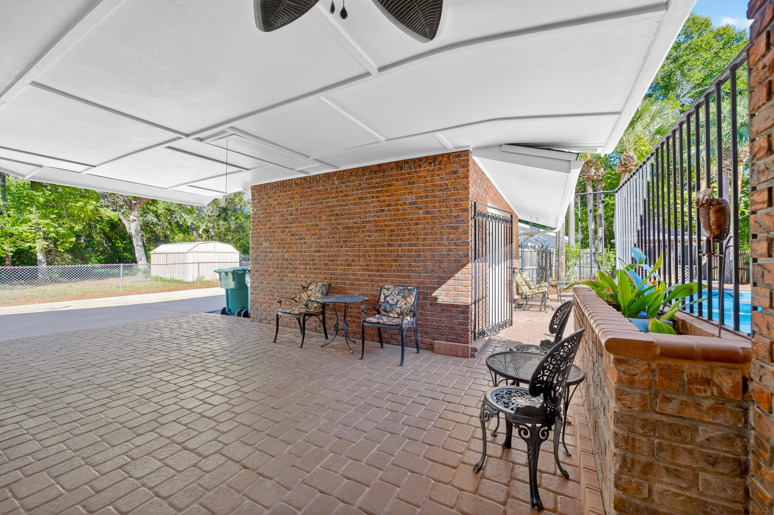 SEMINOLE - Residential