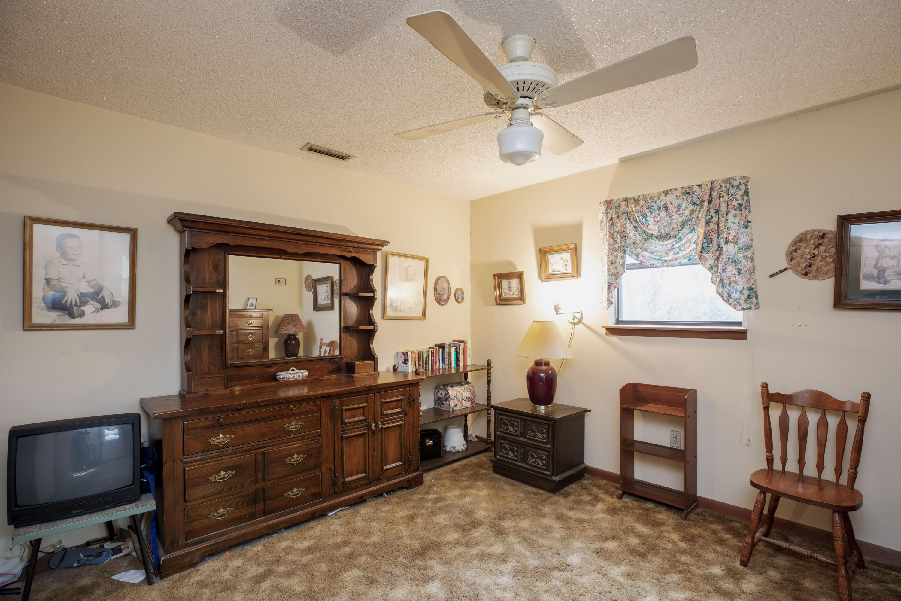 FLORIDA HEIGHTS - Residential