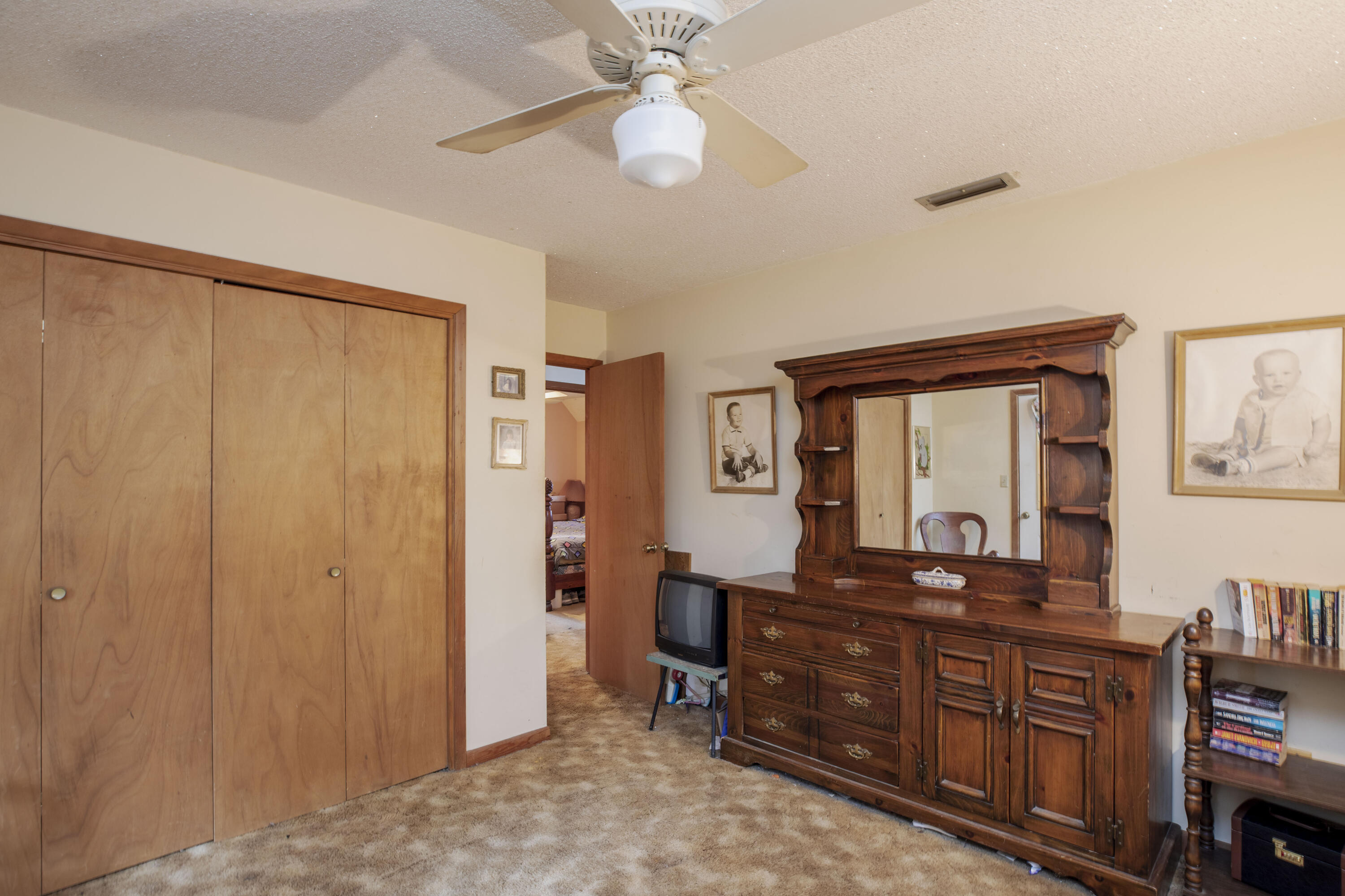 FLORIDA HEIGHTS - Residential