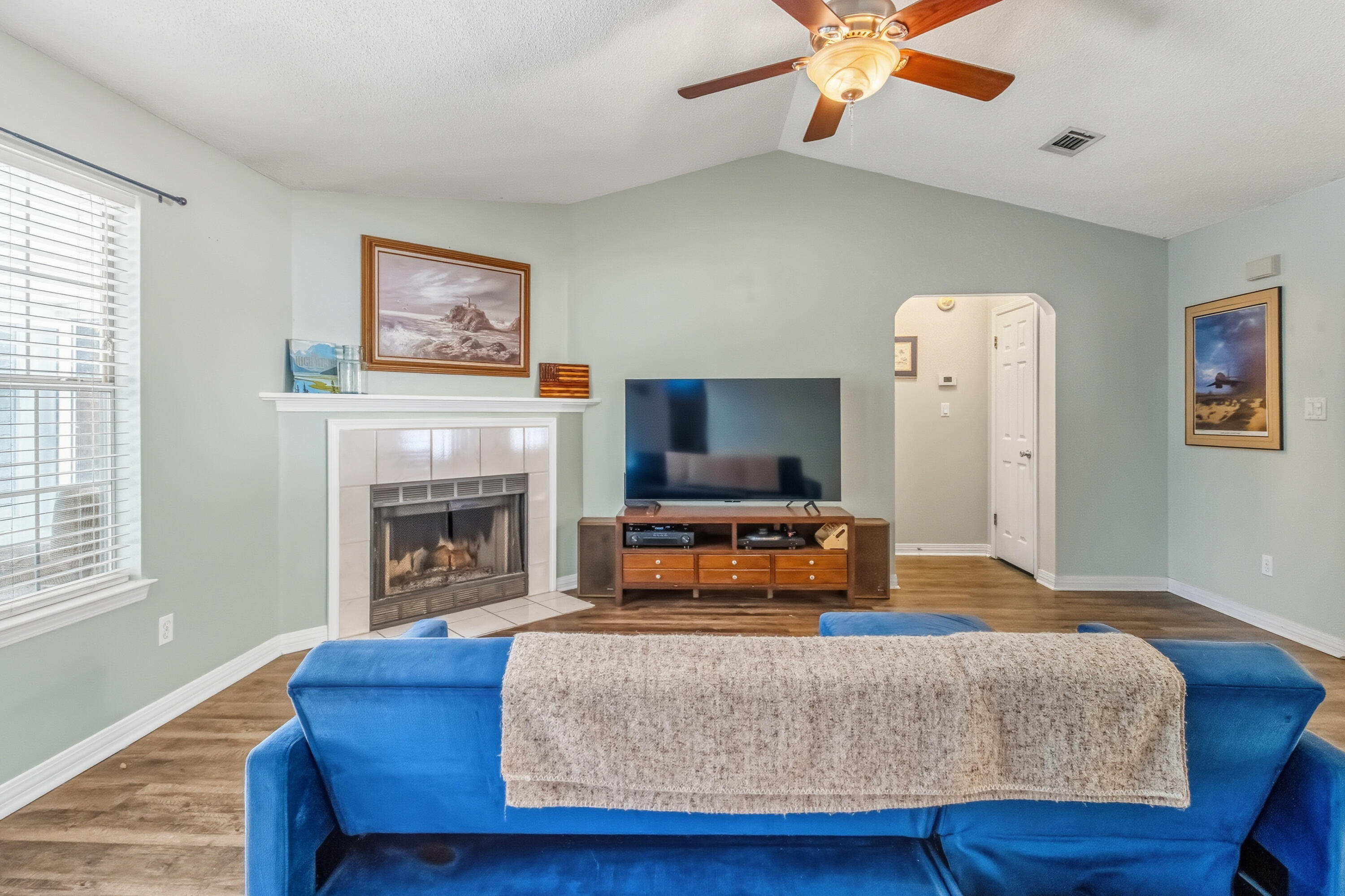 KINGS CROSSING PH 1 - Residential