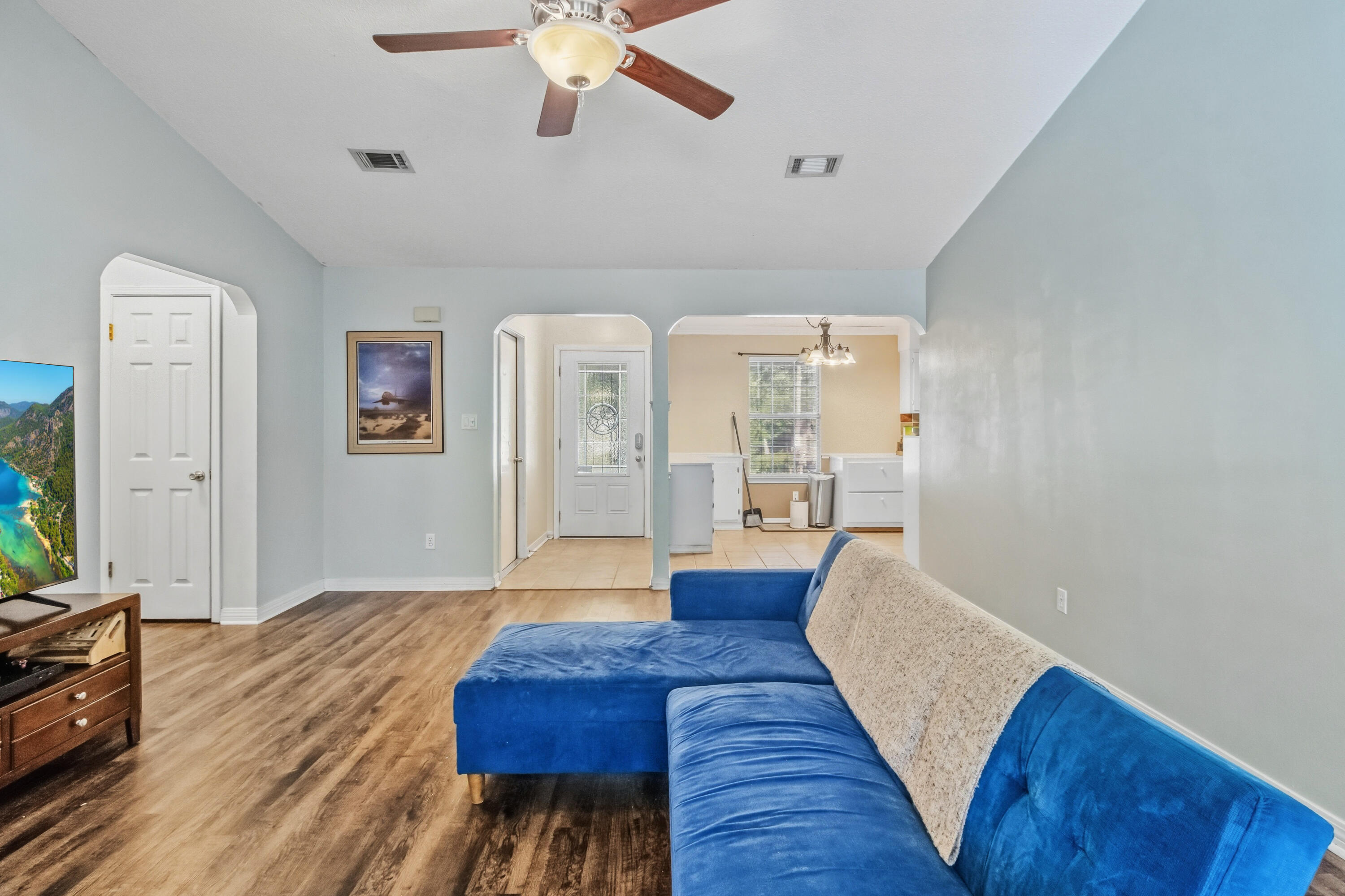 KINGS CROSSING PH 1 - Residential