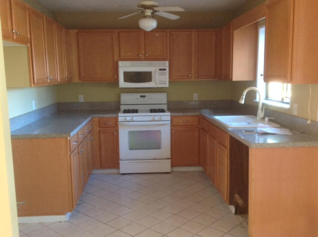 PINE MEADOWS - Residential