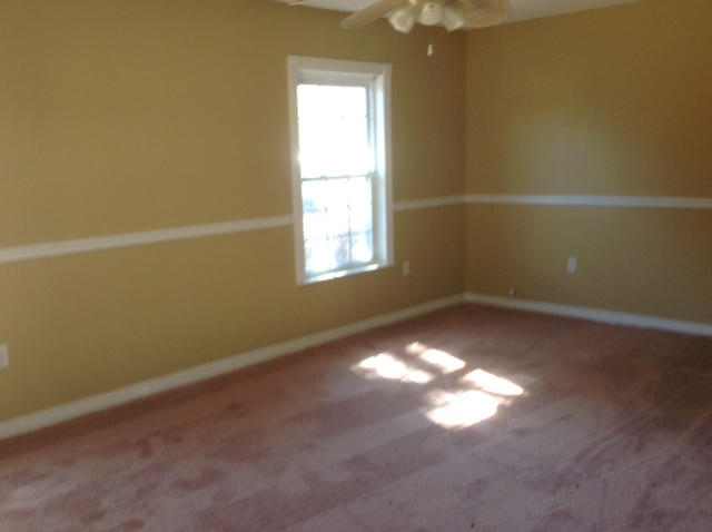 PINE MEADOWS - Residential