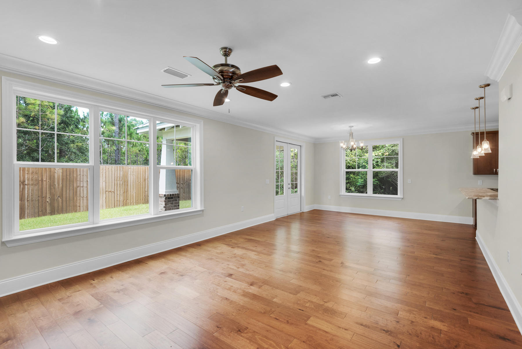 BEAR CREEK - Residential