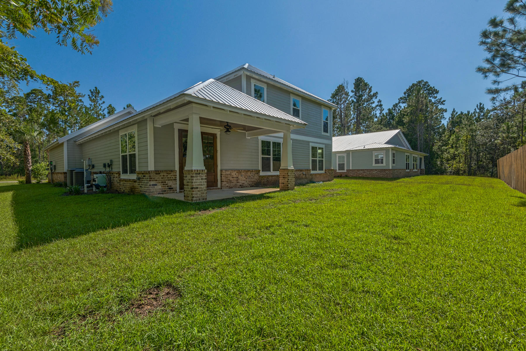 BEAR CREEK - Residential