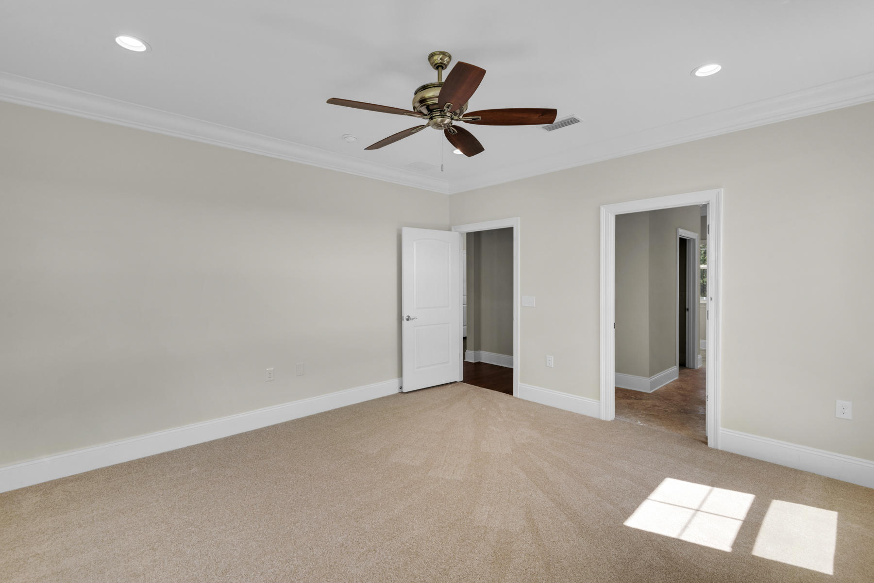 BEAR CREEK - Residential