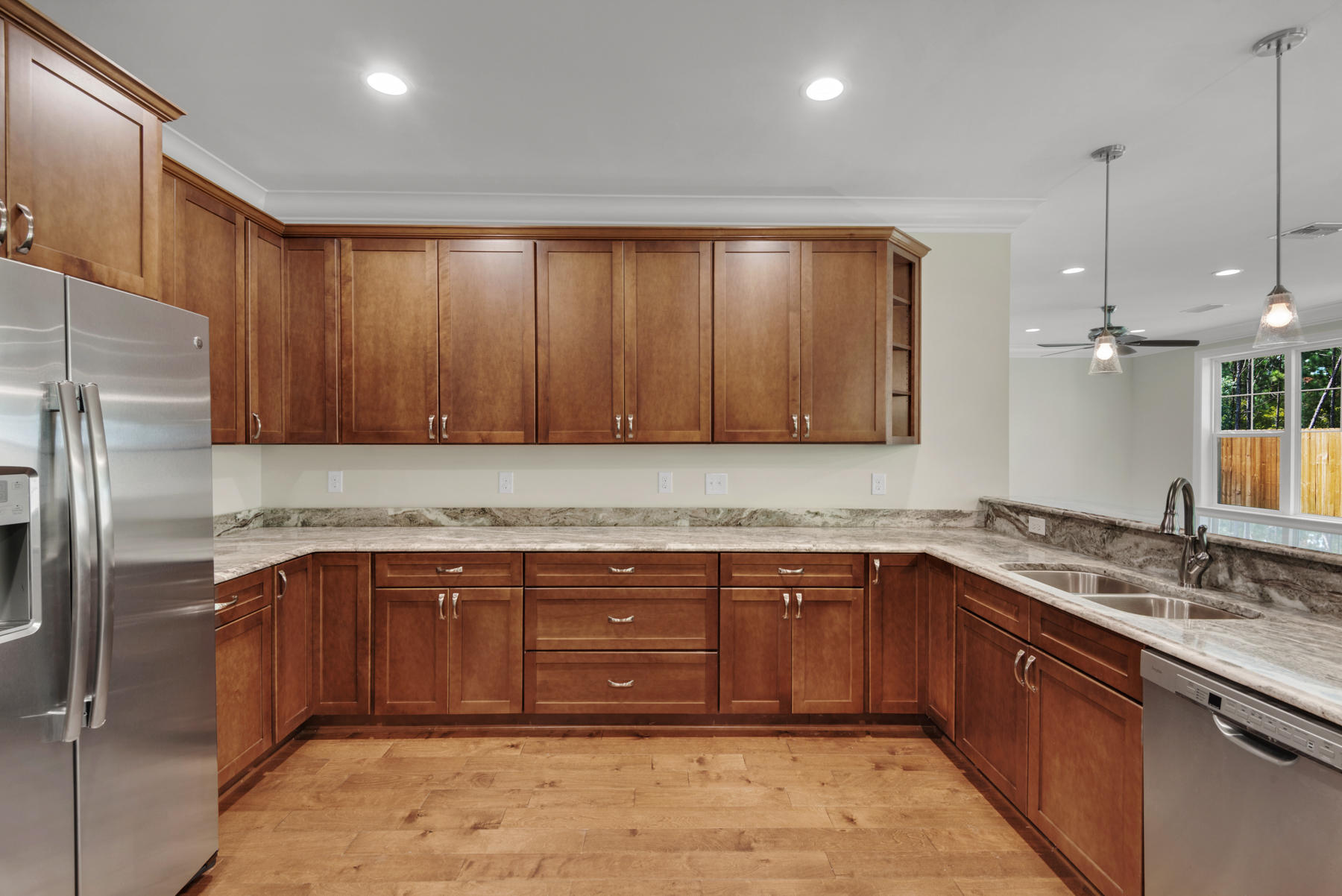 BEAR CREEK - Residential