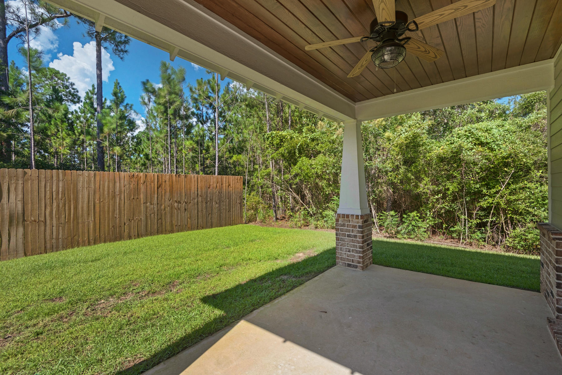 BEAR CREEK - Residential