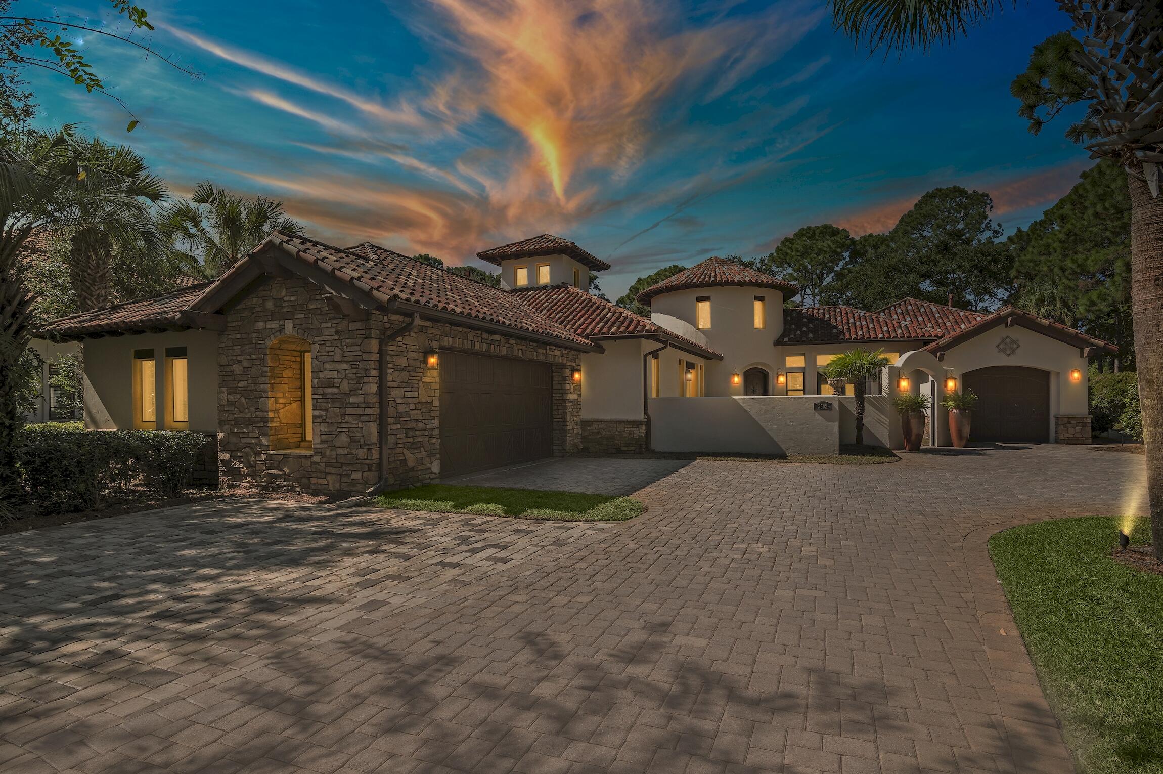 BURNT PINE - Residential