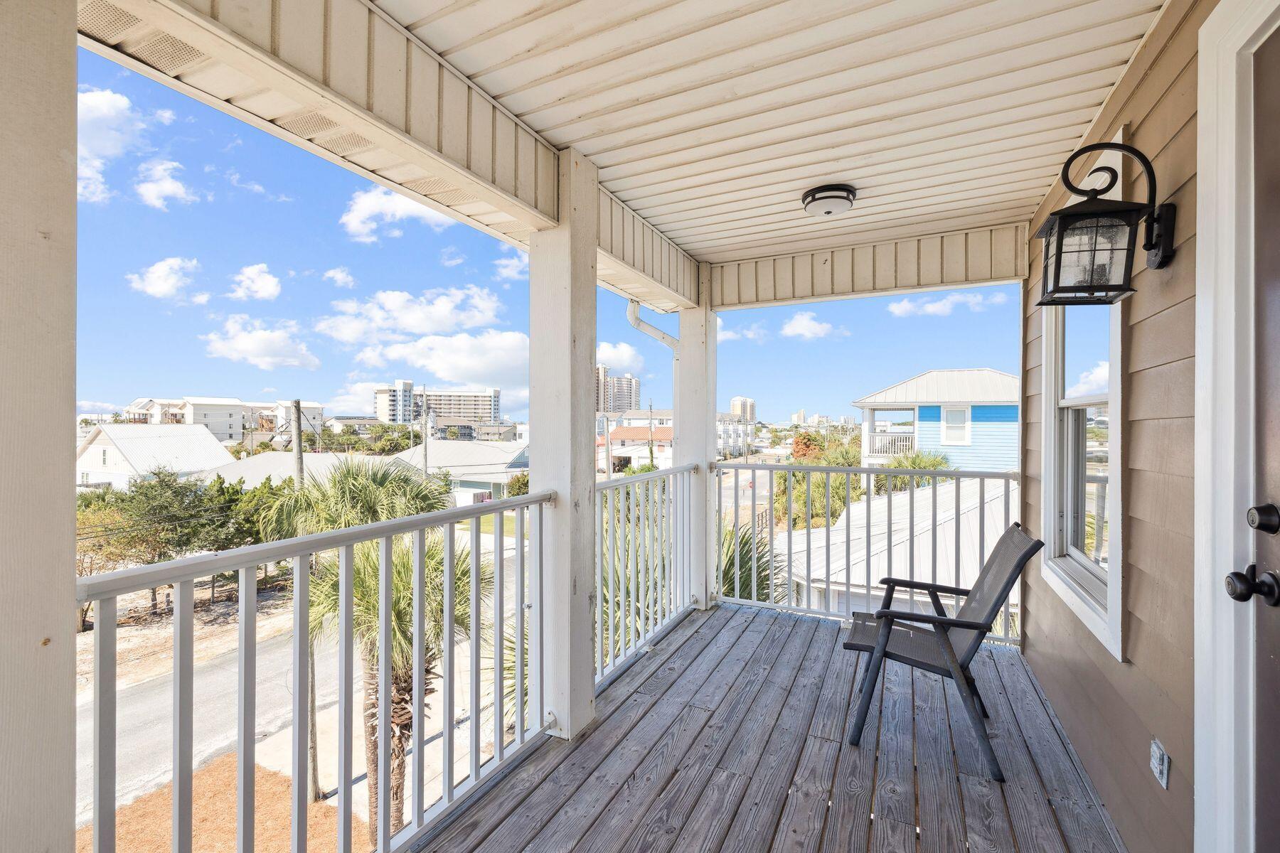 HOLIDAY BEACH UNIT 03 - Residential