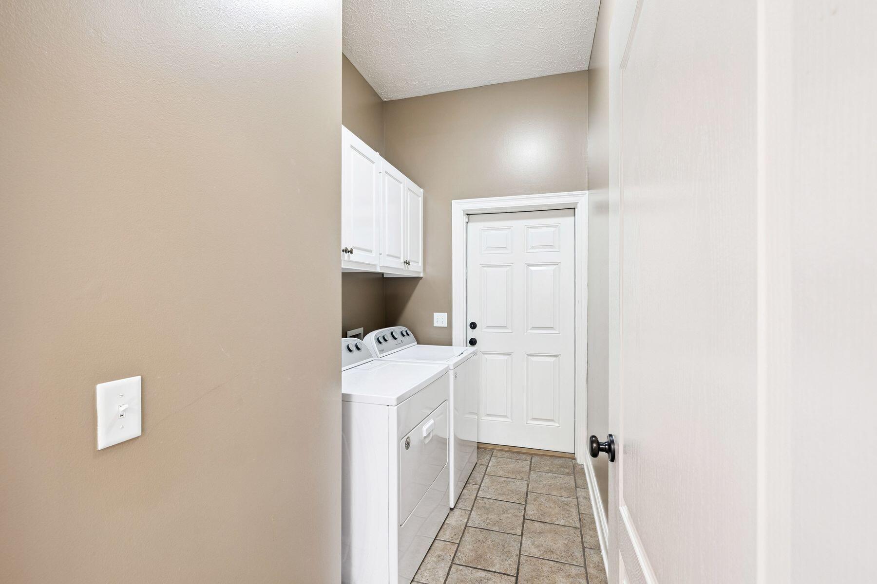 HOLIDAY BEACH UNIT 03 - Residential