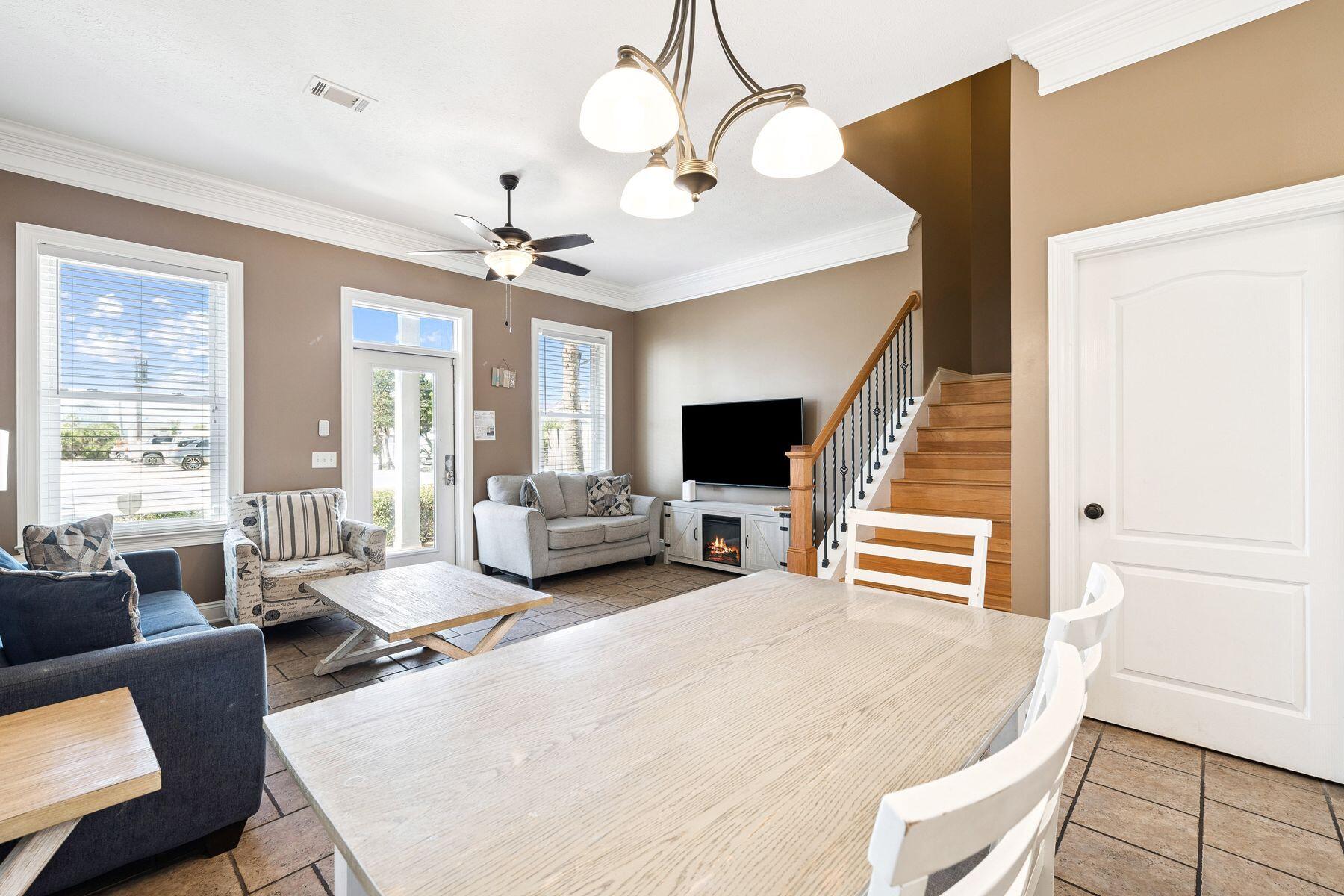 HOLIDAY BEACH UNIT 03 - Residential