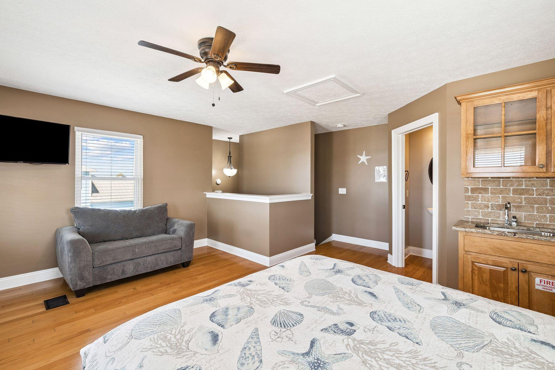 HOLIDAY BEACH UNIT 03 - Residential