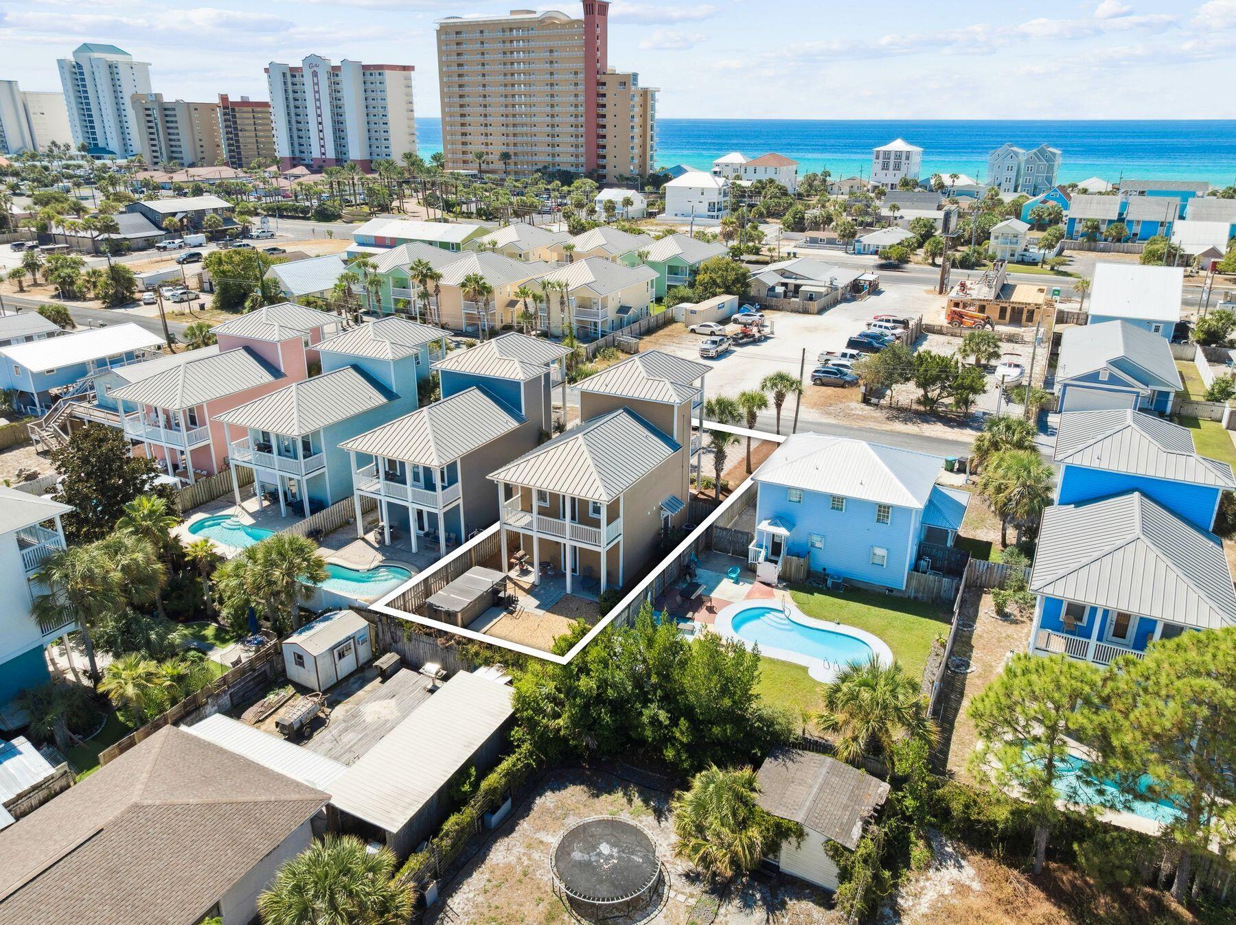 HOLIDAY BEACH UNIT 03 - Residential