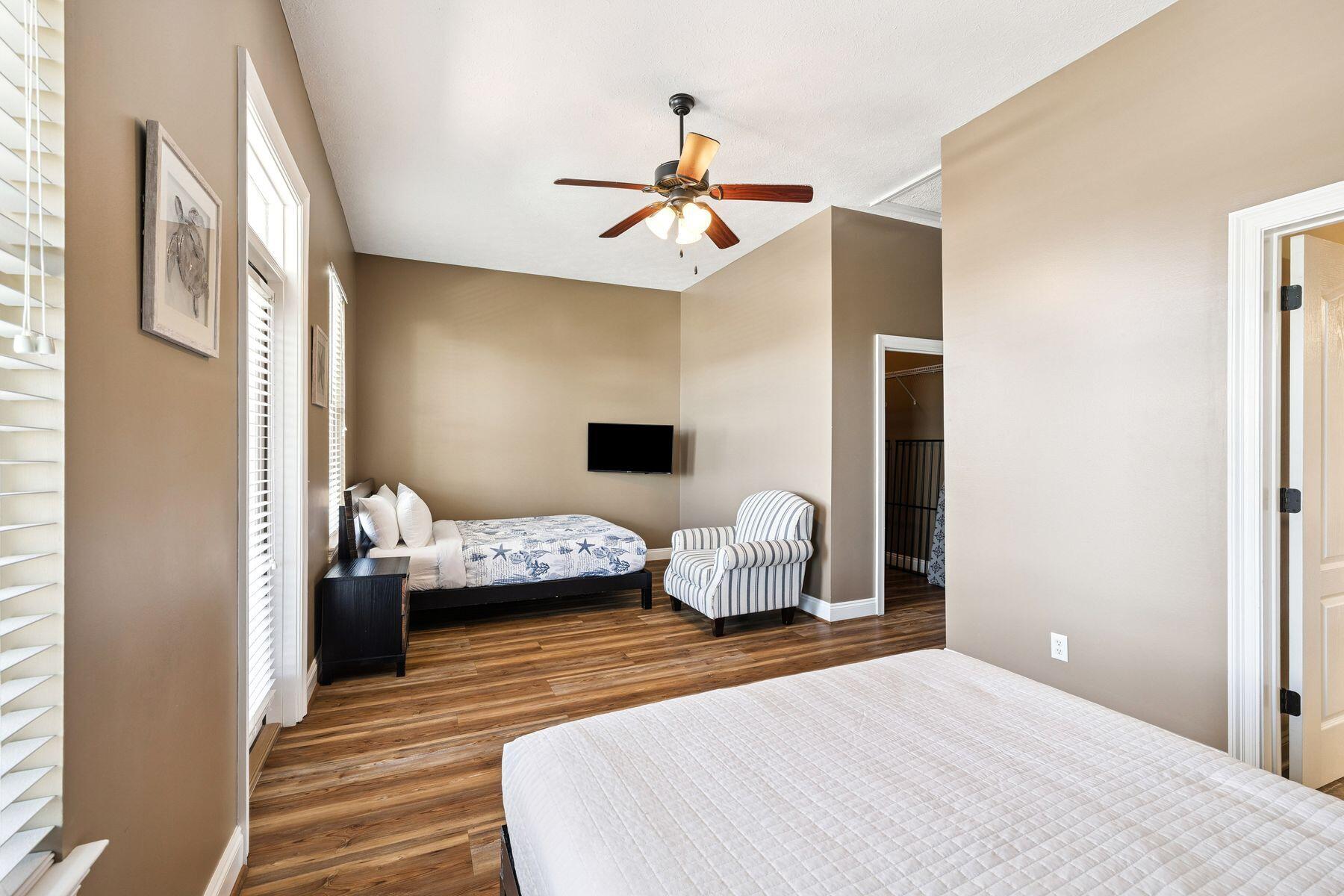 HOLIDAY BEACH UNIT 03 - Residential