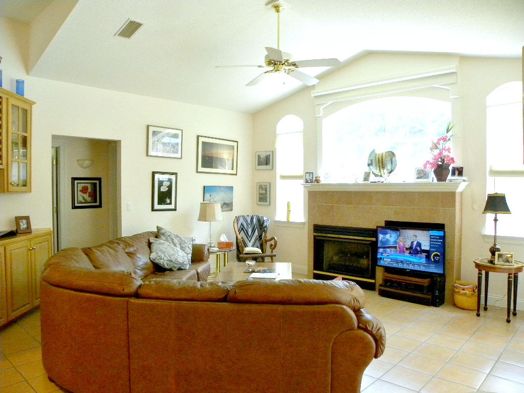 ROCKY BAYOU ESTATES 12B - Residential