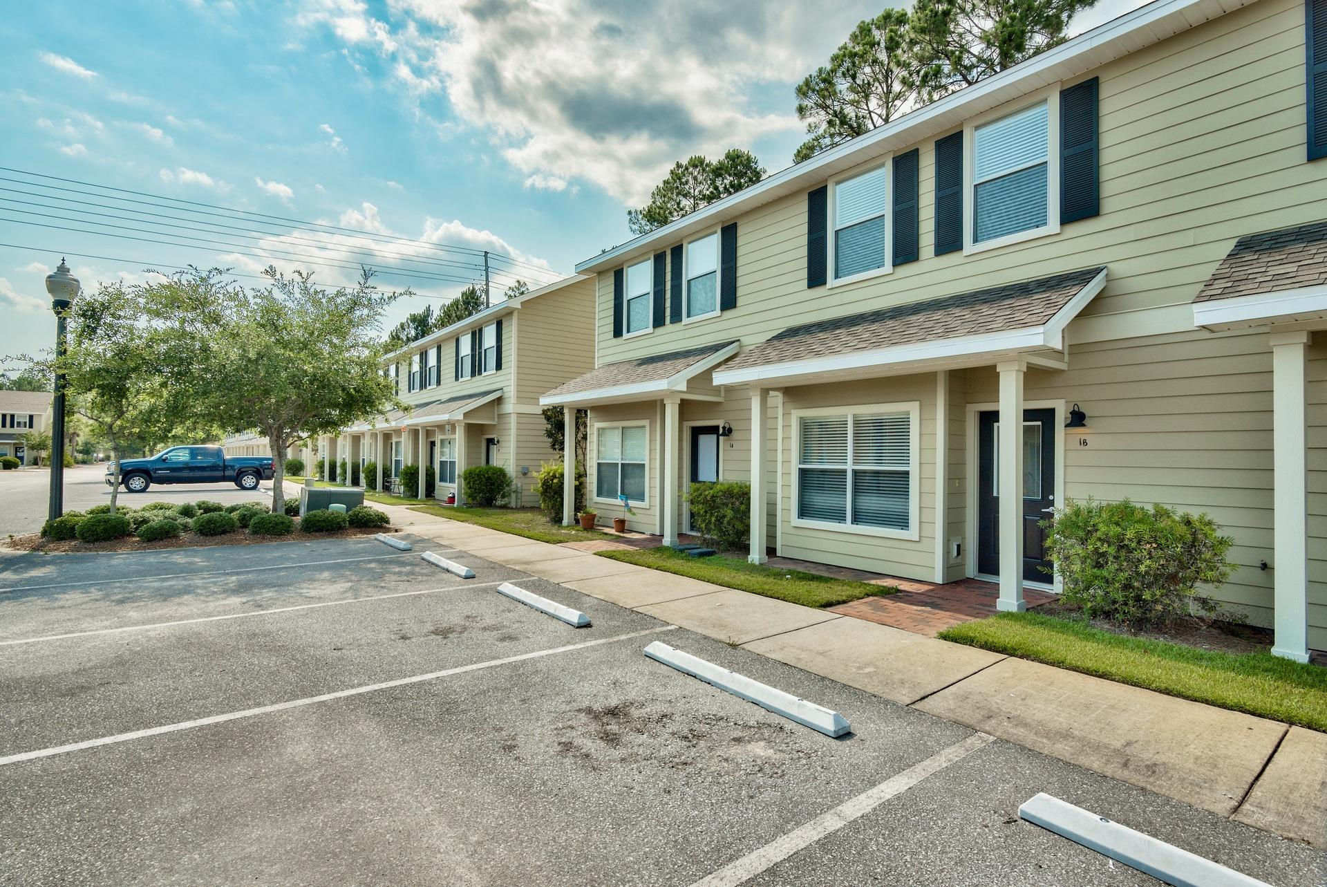 PALMS OF FREEPORT - Residential