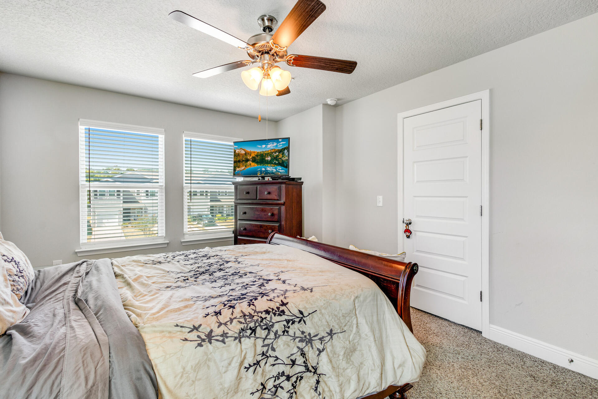 SAUFLEY FIELD TOWNHOMES - Residential