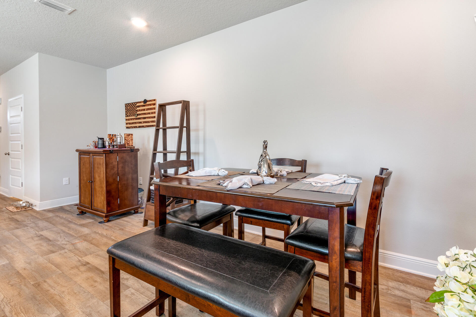 SAUFLEY FIELD TOWNHOMES - Residential