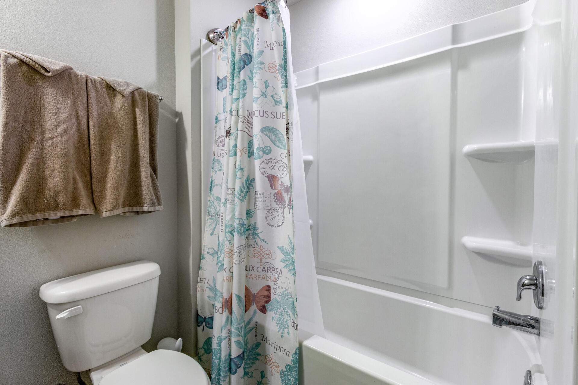 SAUFLEY FIELD TOWNHOMES - Residential