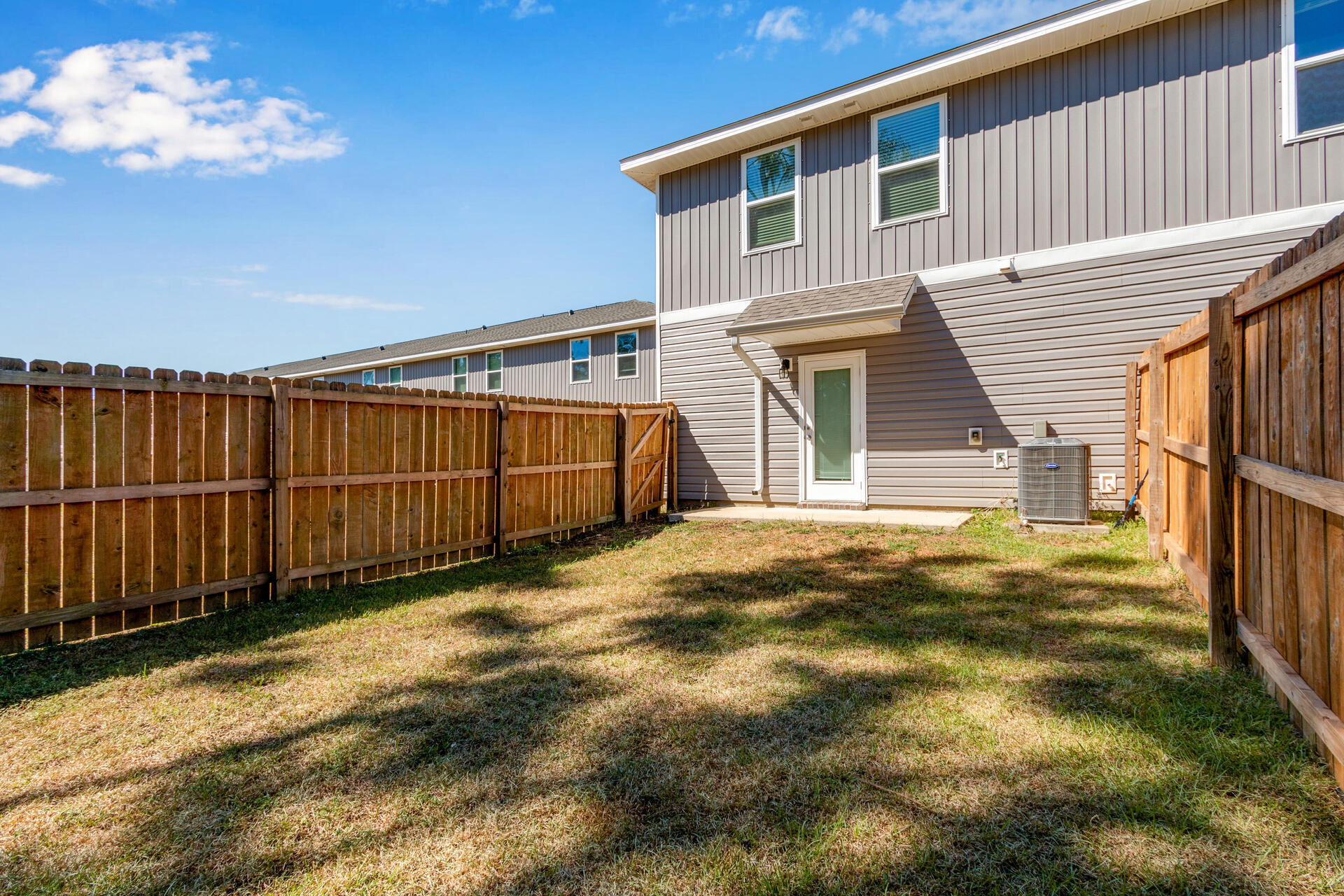 SAUFLEY FIELD TOWNHOMES - Residential