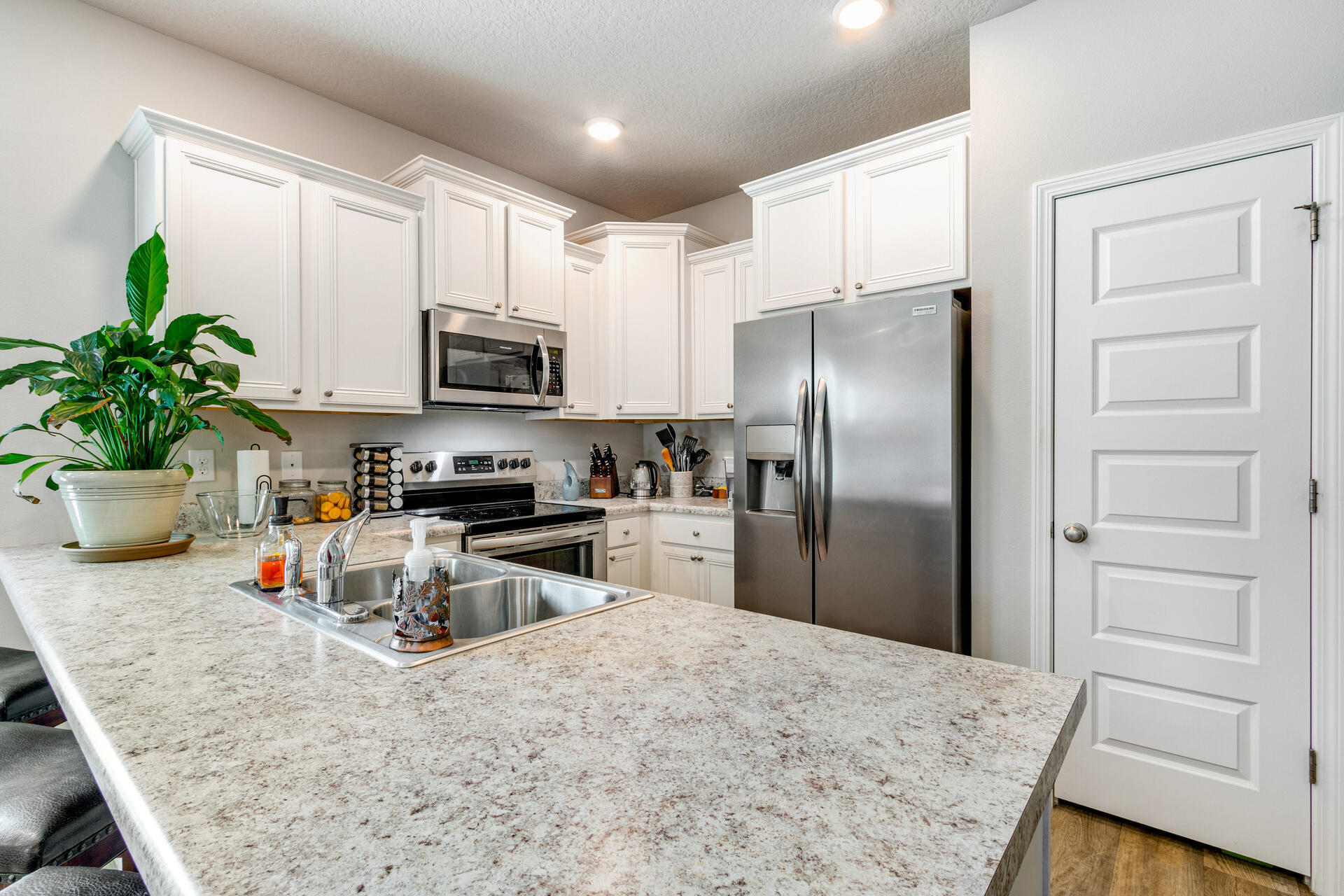 SAUFLEY FIELD TOWNHOMES - Residential