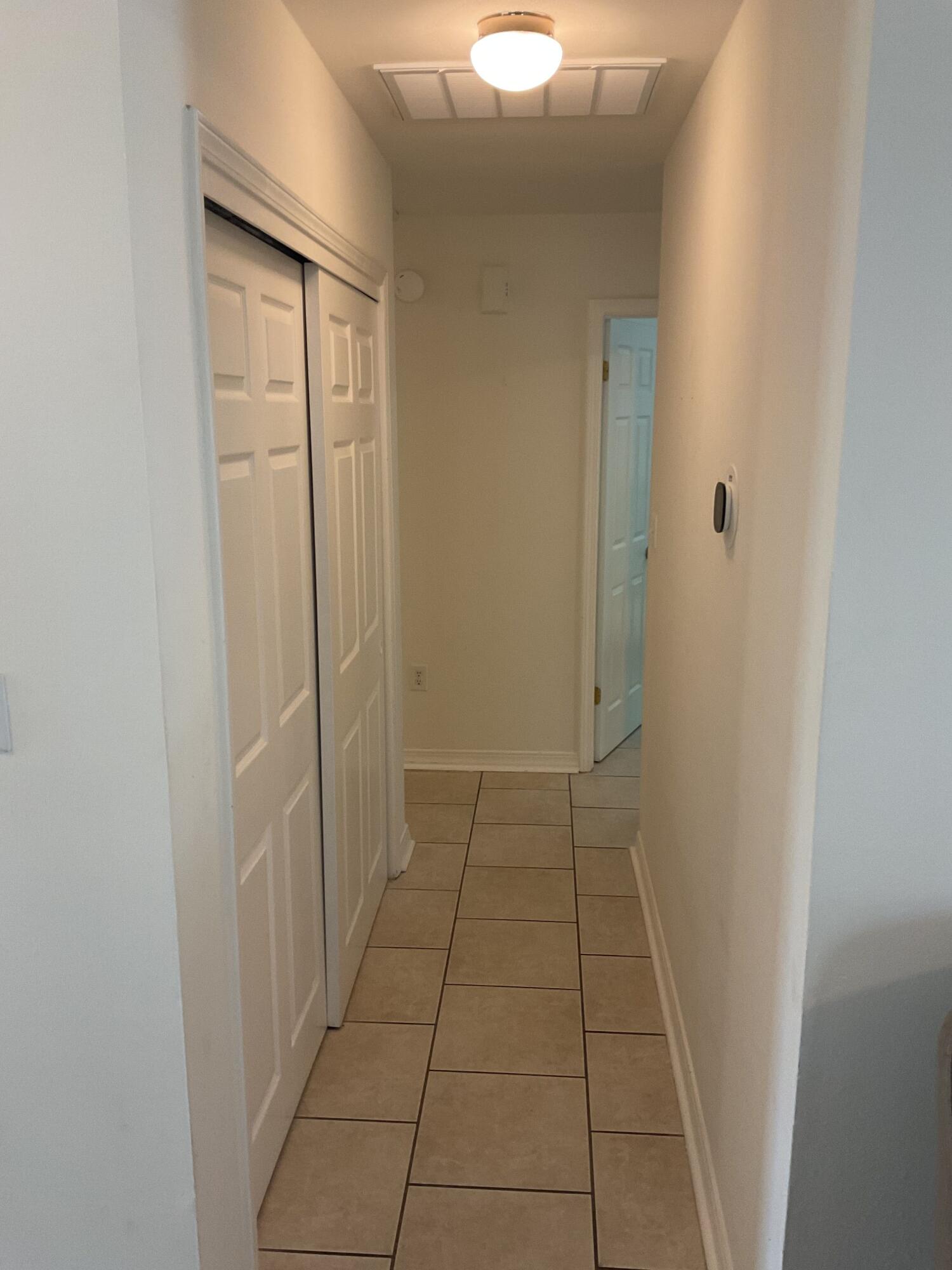 COVENTRY PARK VLG PH II - Residential Lease