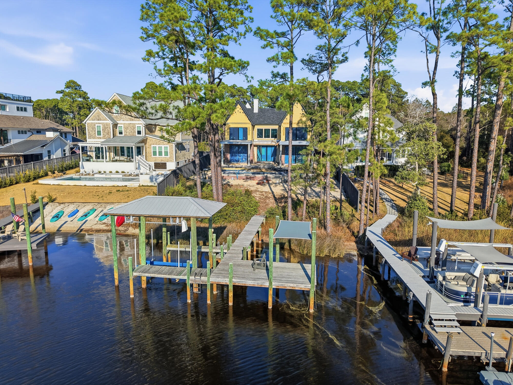 POINT AT LAKE POWELL - Residential