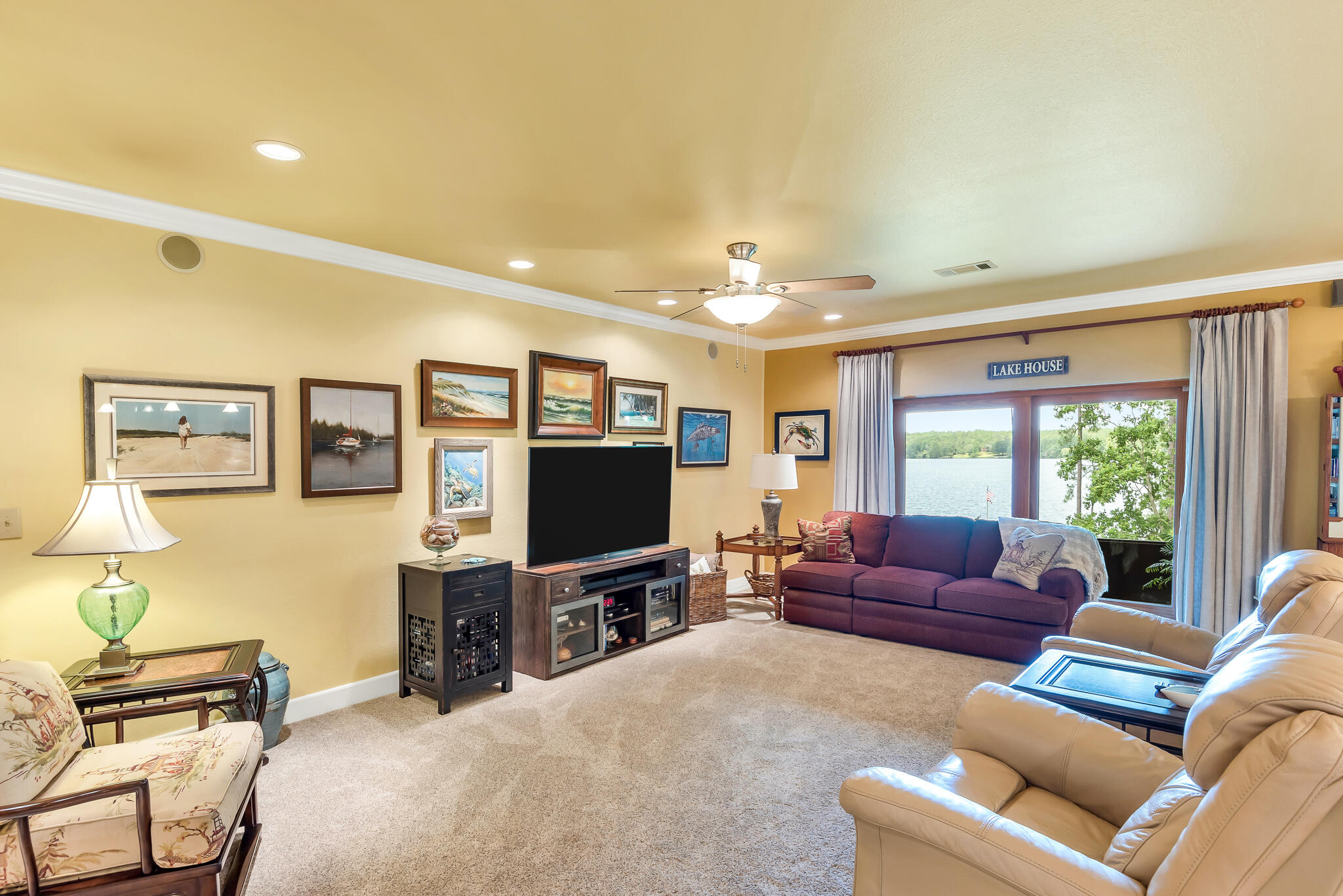 SPRING LAKE ESTATES - Residential