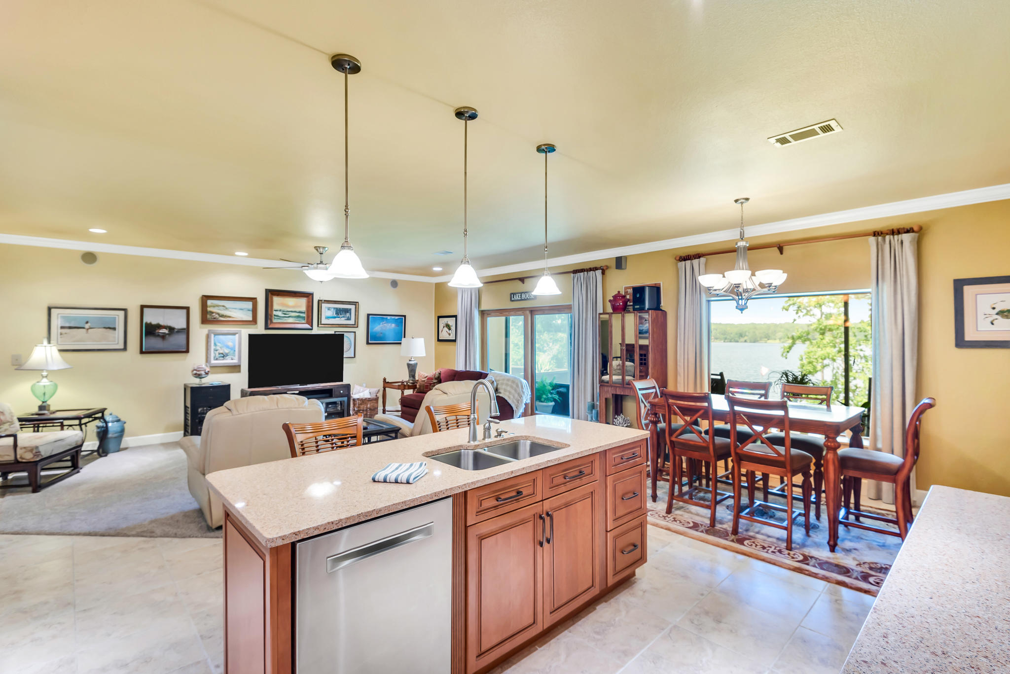 SPRING LAKE ESTATES - Residential