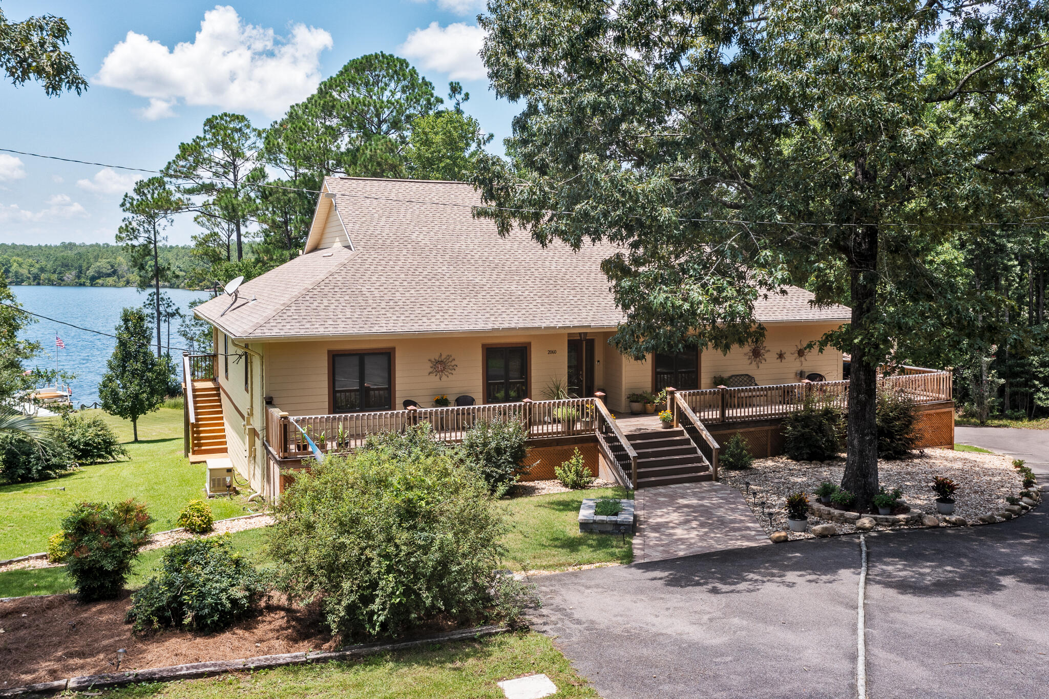 SPRING LAKE ESTATES - Residential