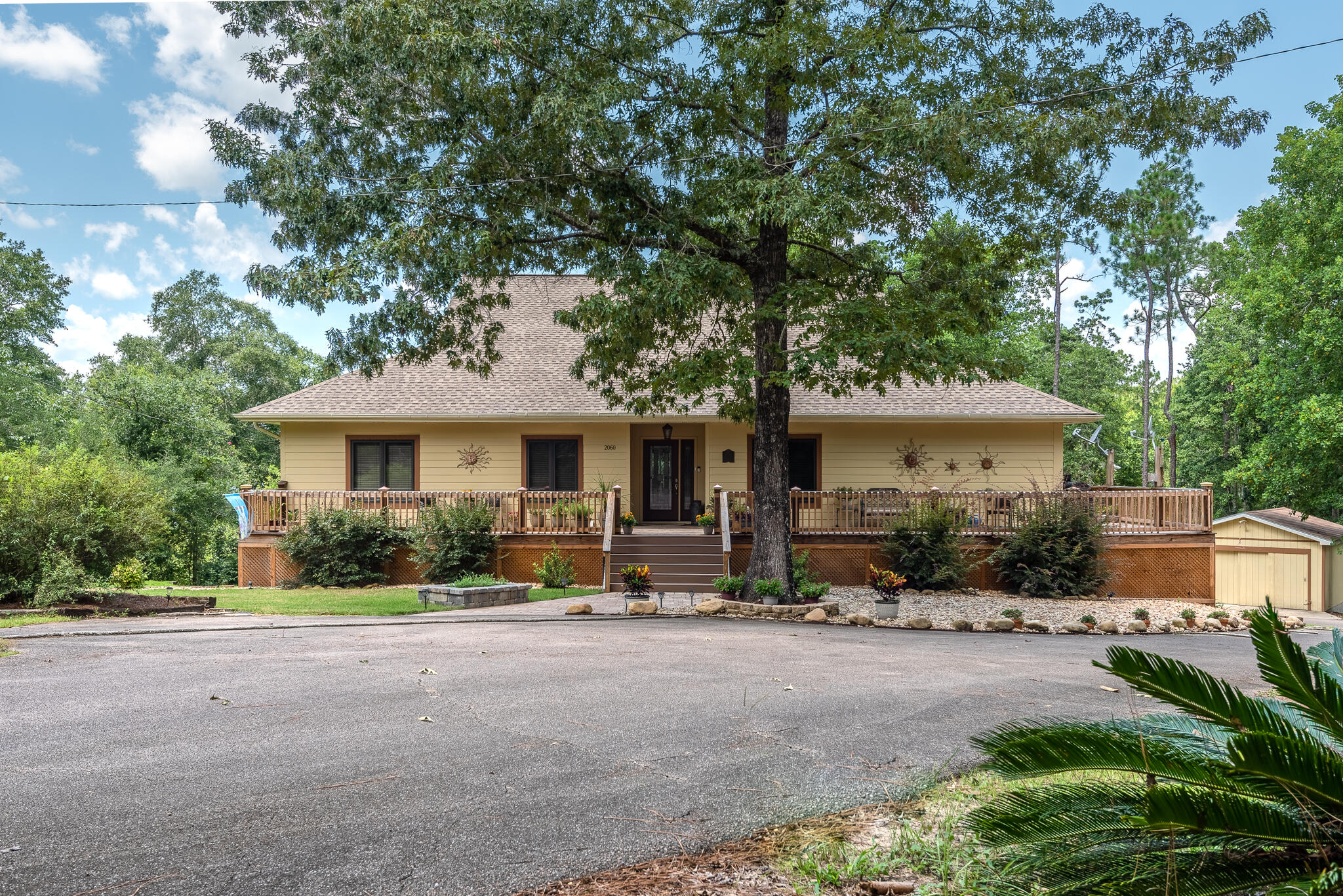 SPRING LAKE ESTATES - Residential