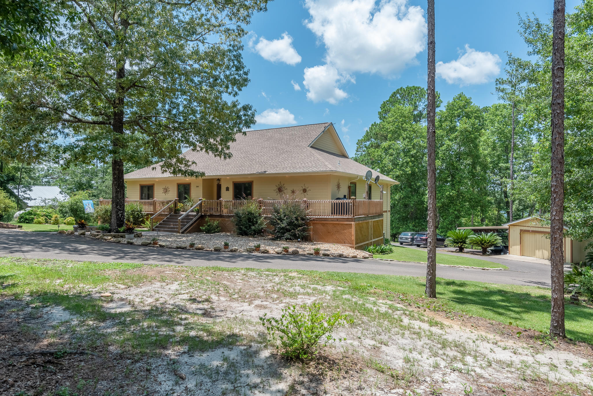 SPRING LAKE ESTATES - Residential