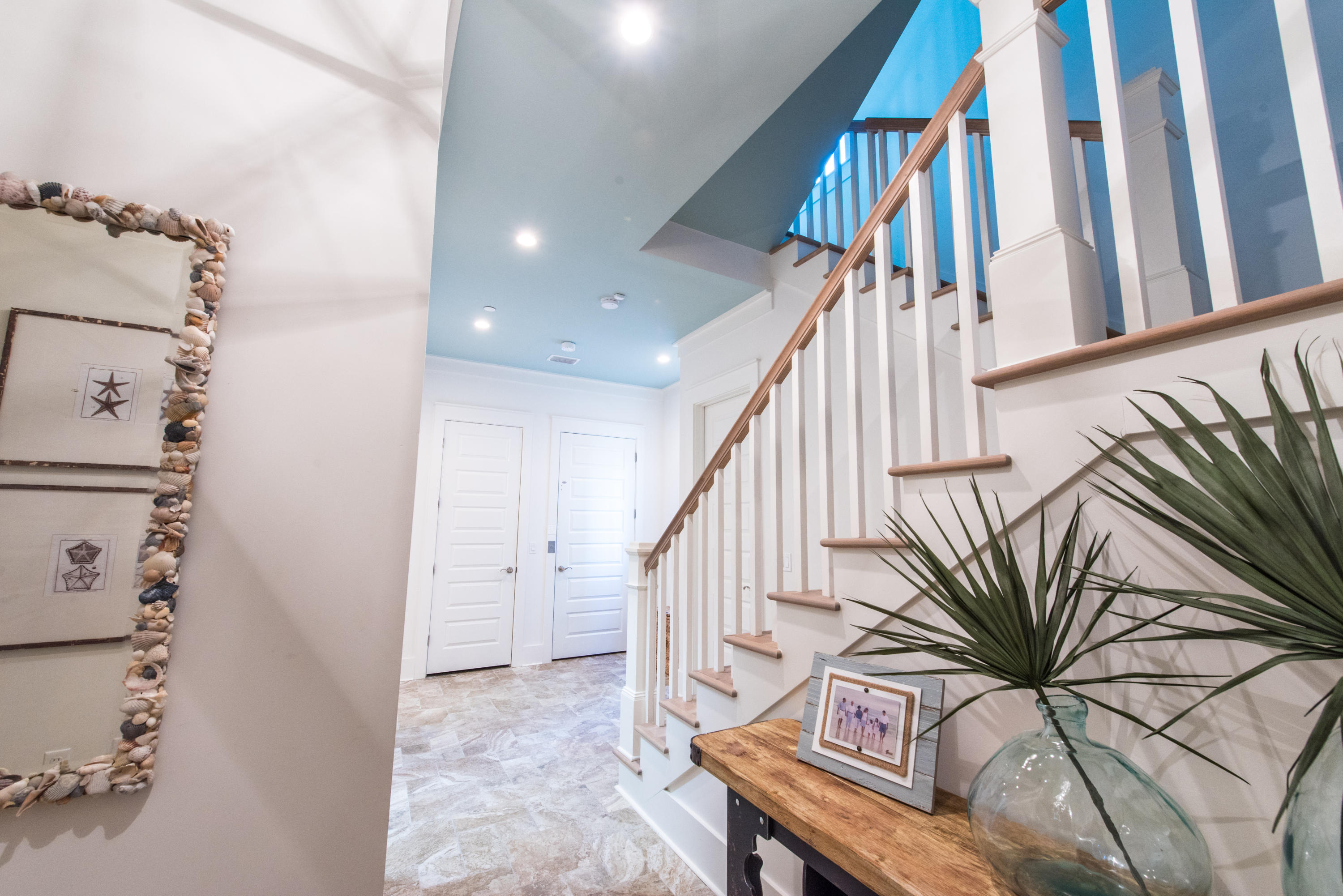 TRESCA PLACE - Residential