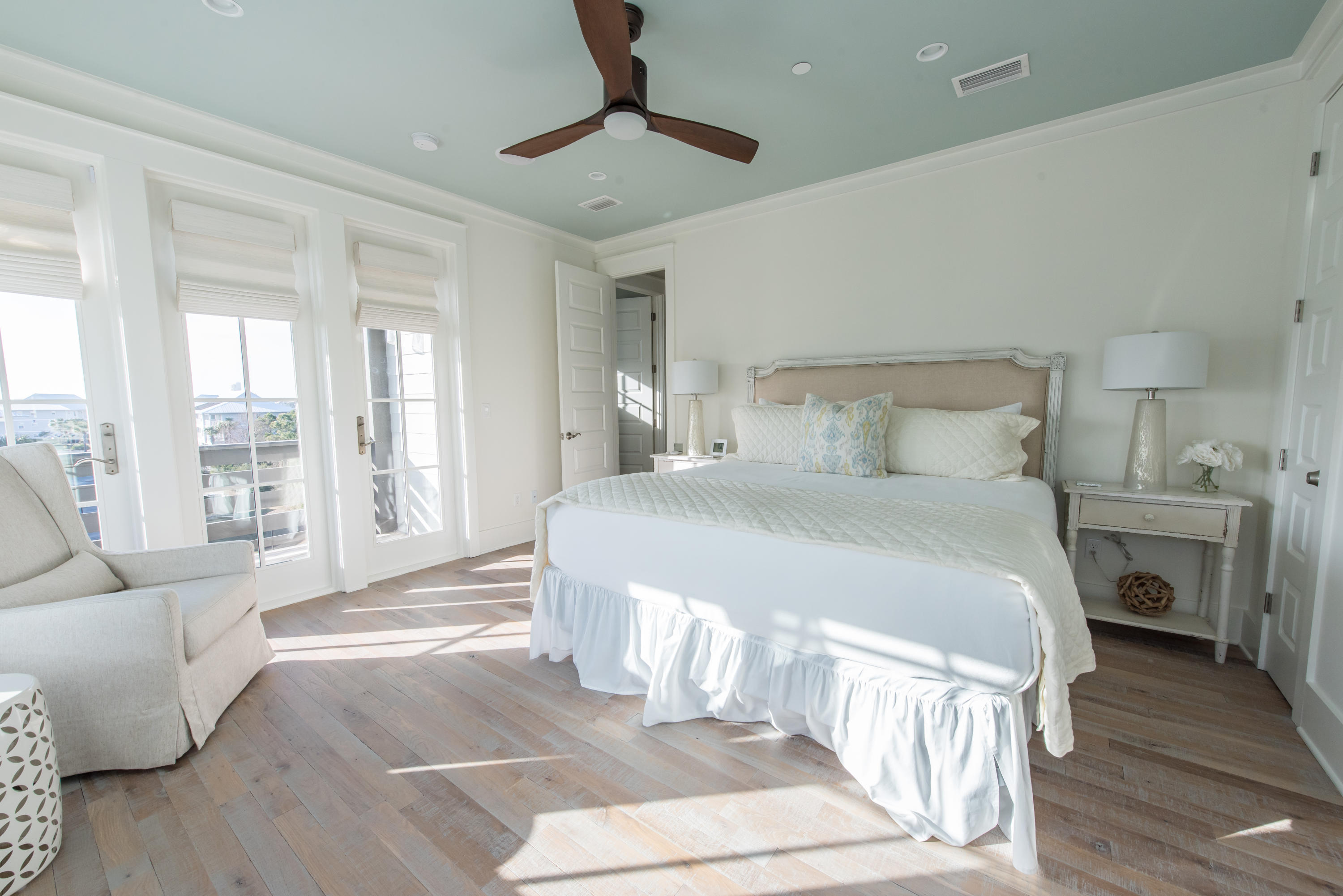 TRESCA PLACE - Residential