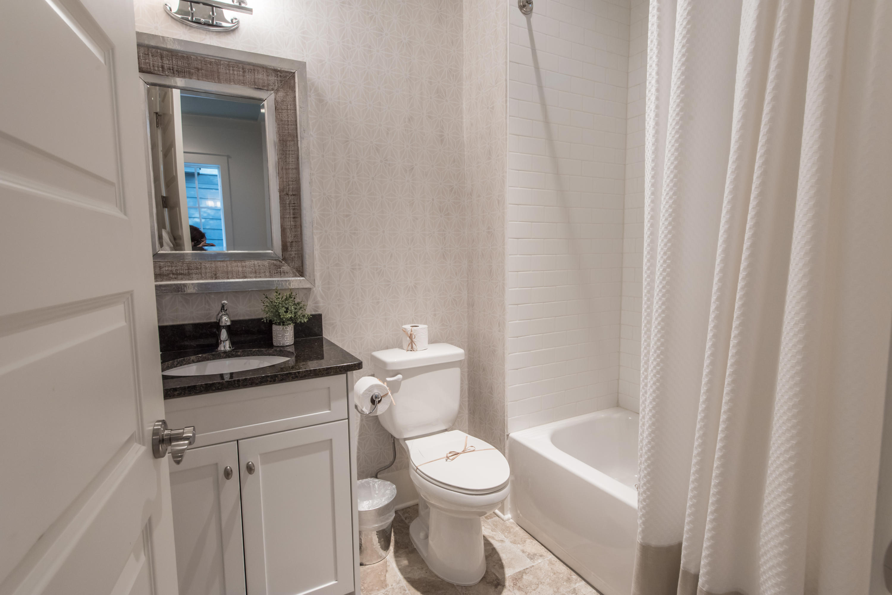 TRESCA PLACE - Residential