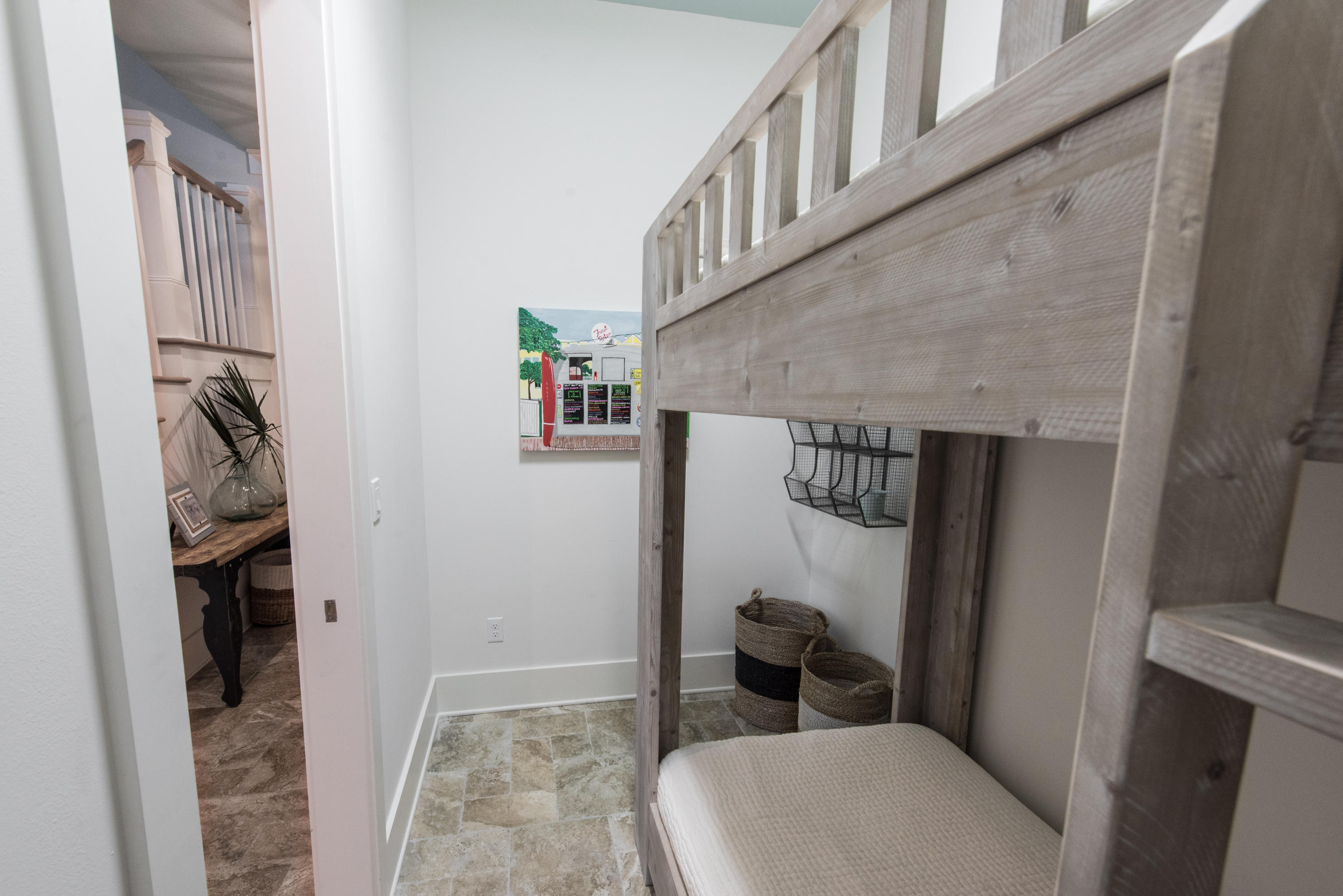 TRESCA PLACE - Residential