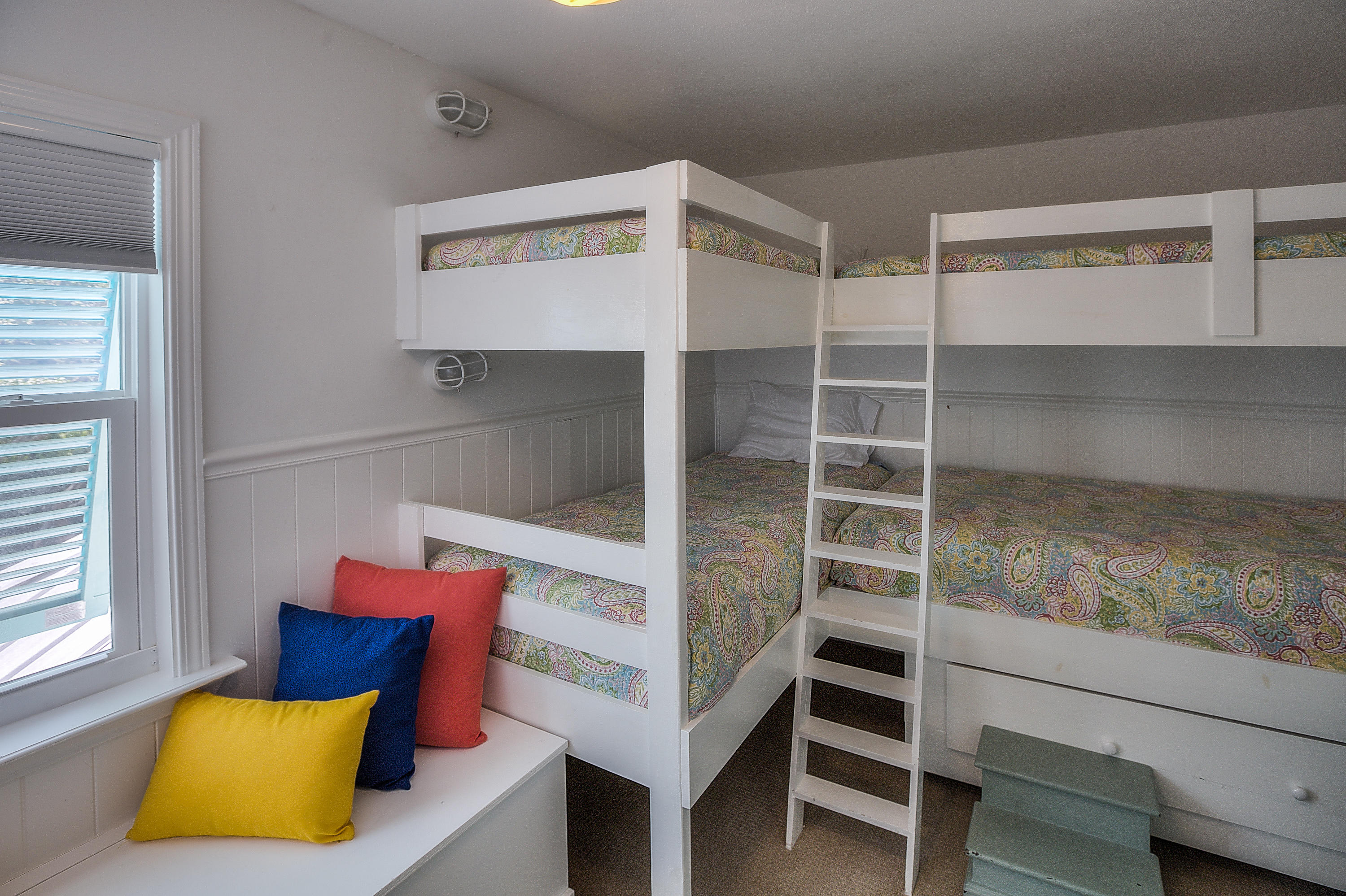 GULF SHORE MANOR - Residential