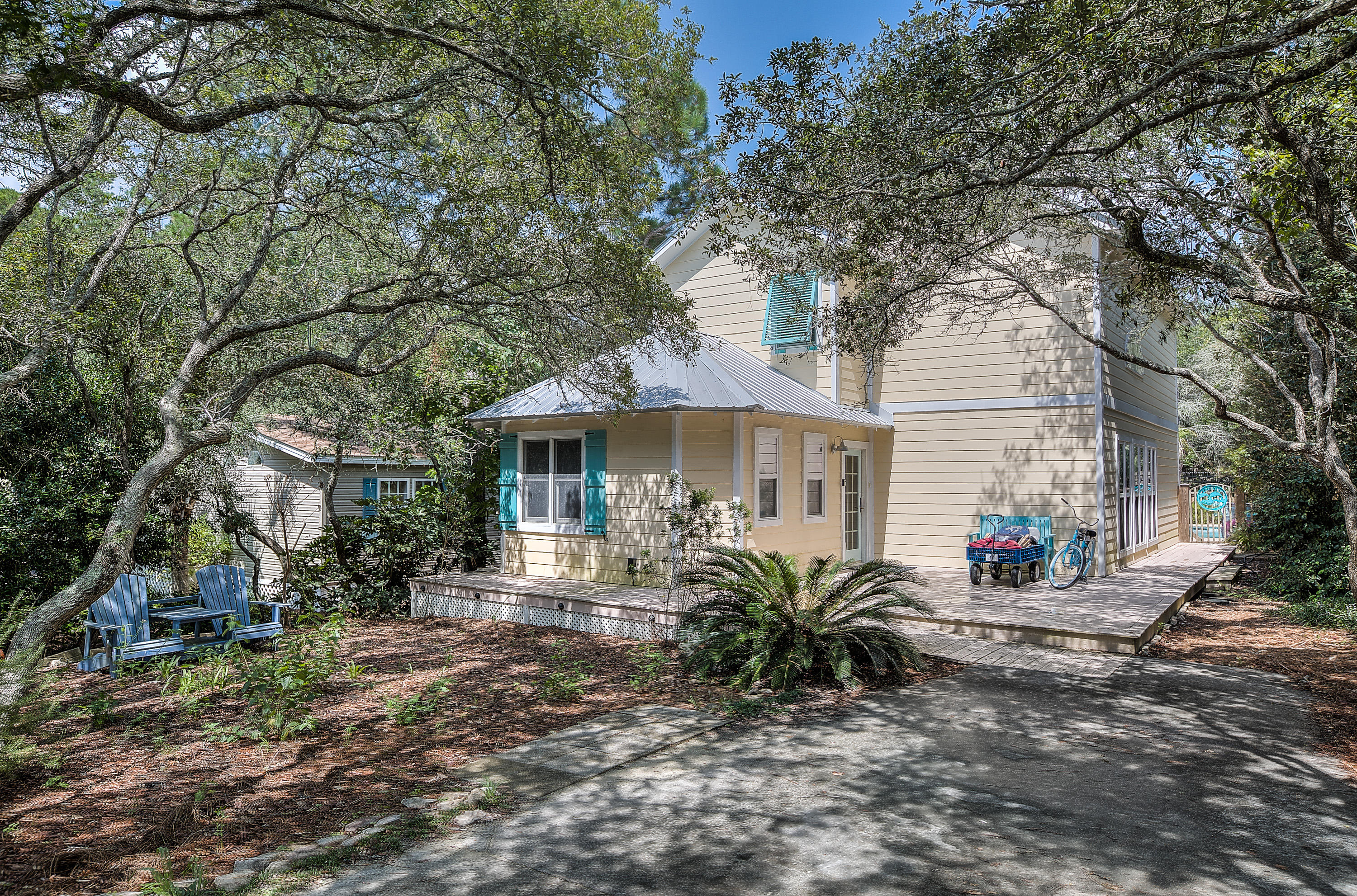 GULF SHORE MANOR - Residential