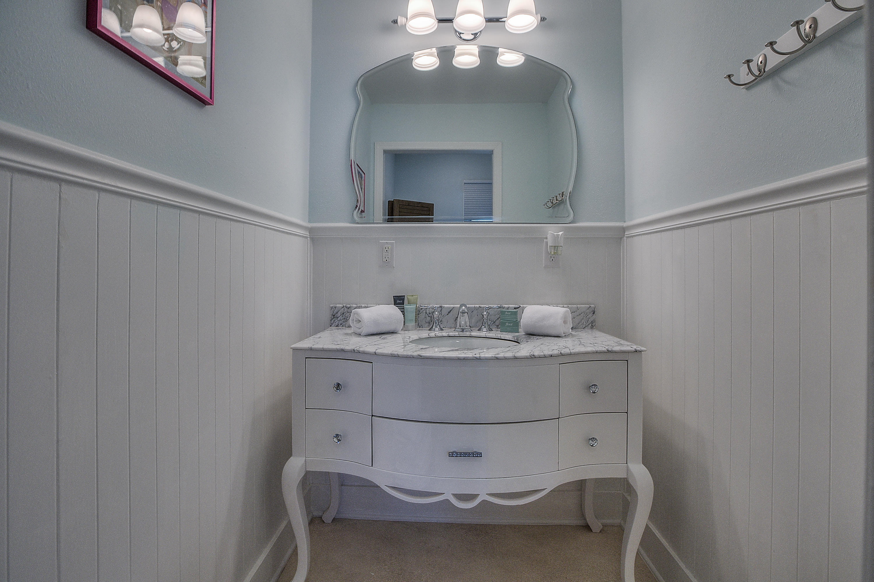 GULF SHORE MANOR - Residential