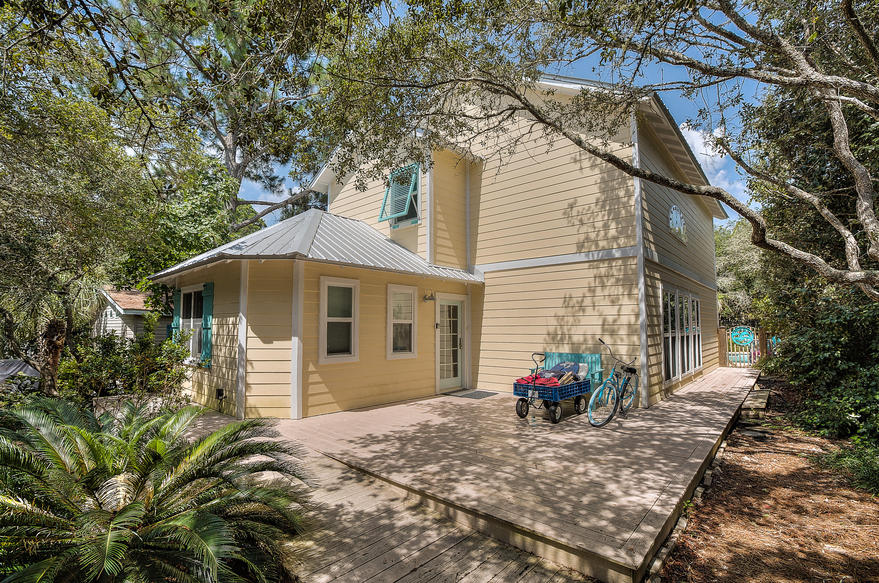 GULF SHORE MANOR - Residential