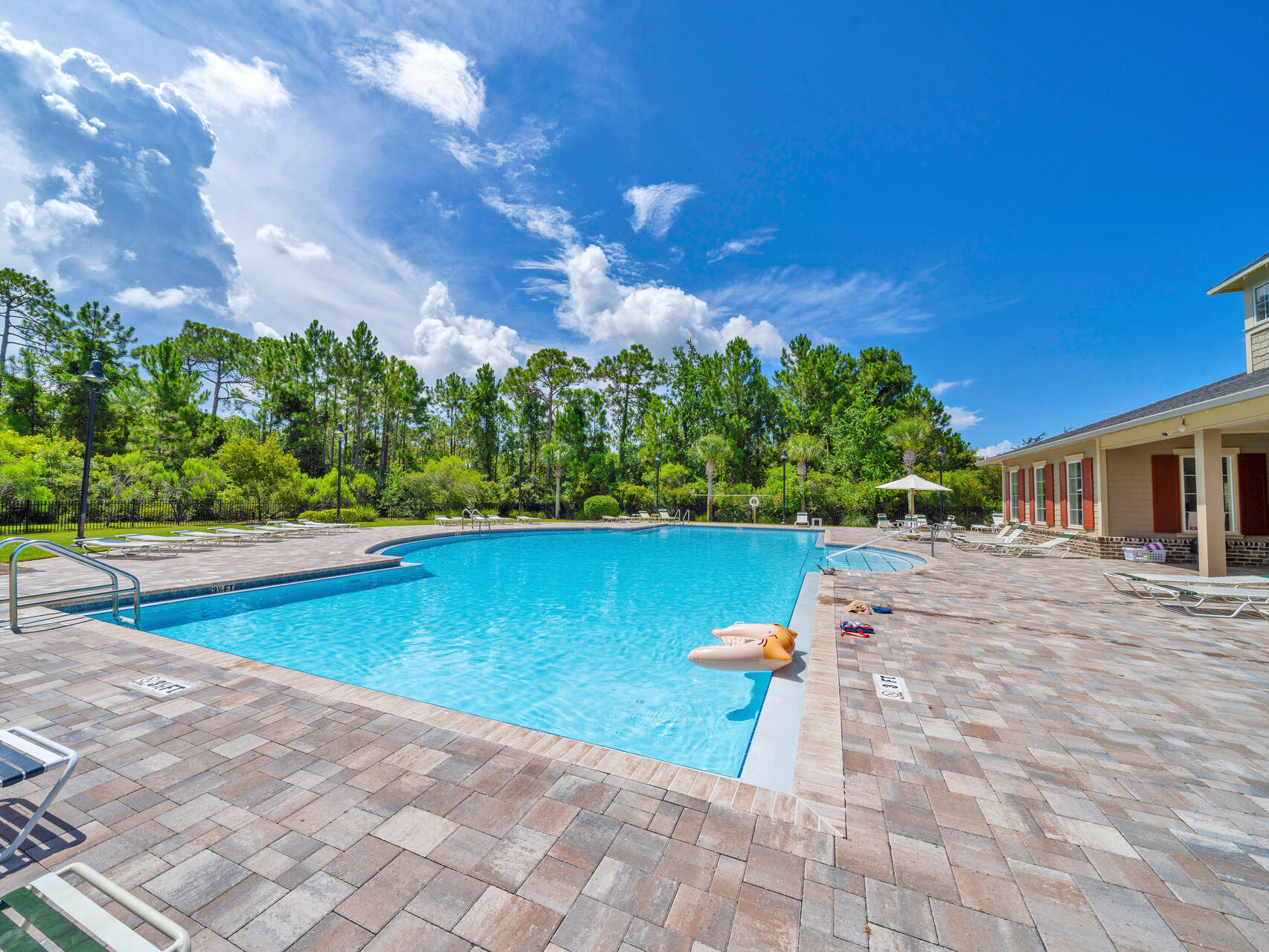 DRIFTWOOD ESTATES - Residential