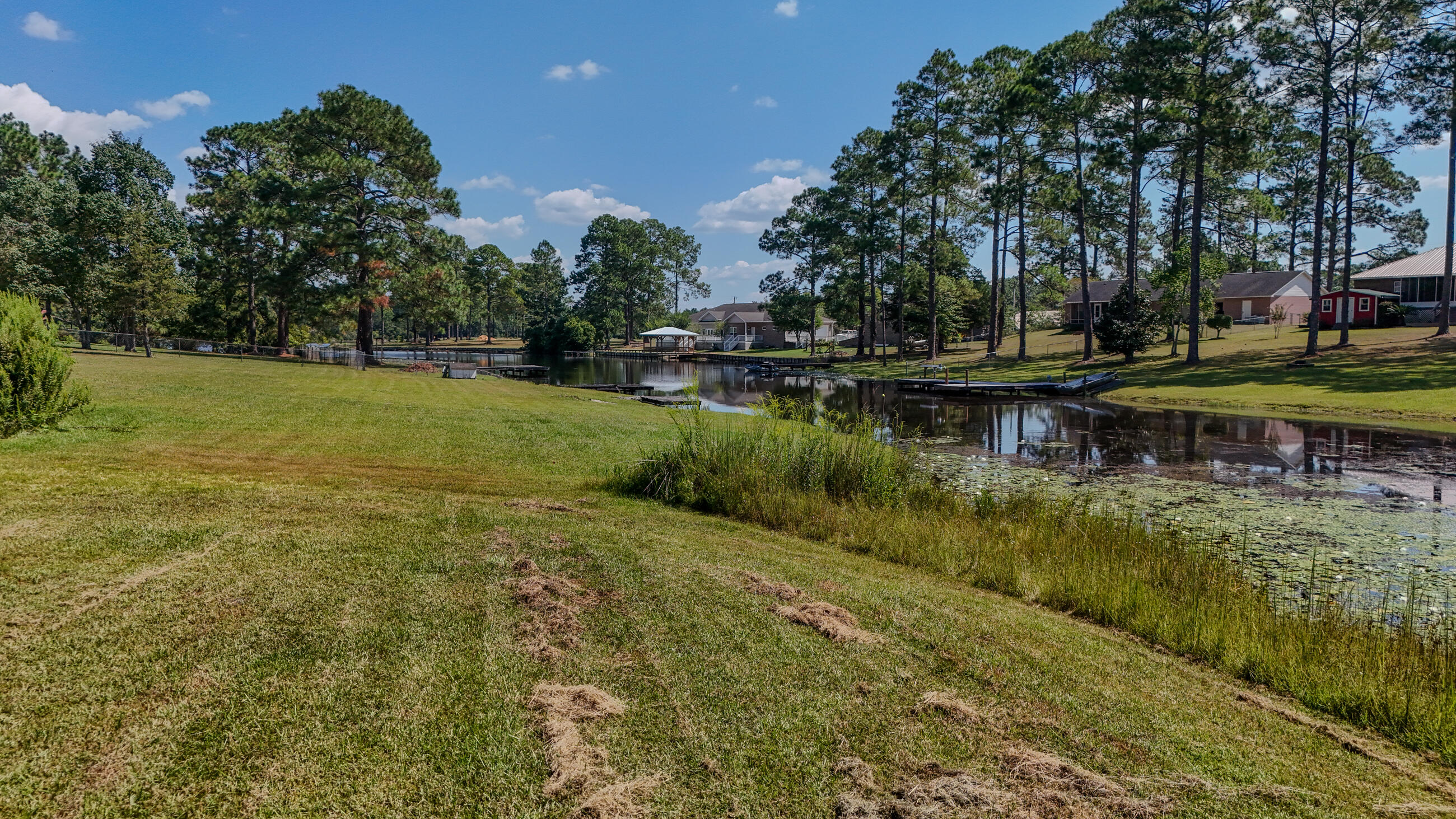 TEN LAKE ESTATES UNIT 2 - Residential