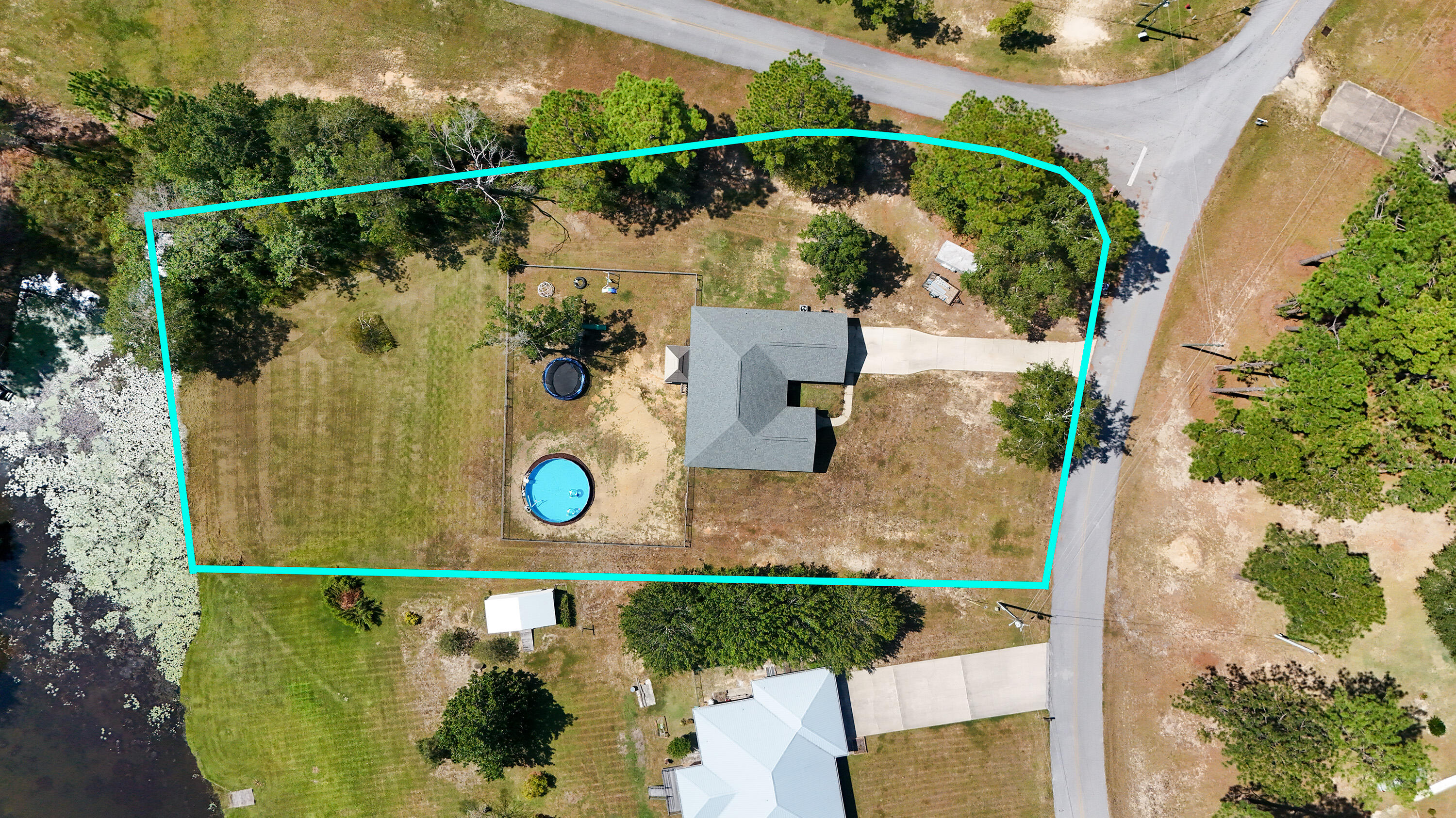 TEN LAKE ESTATES UNIT 2 - Residential