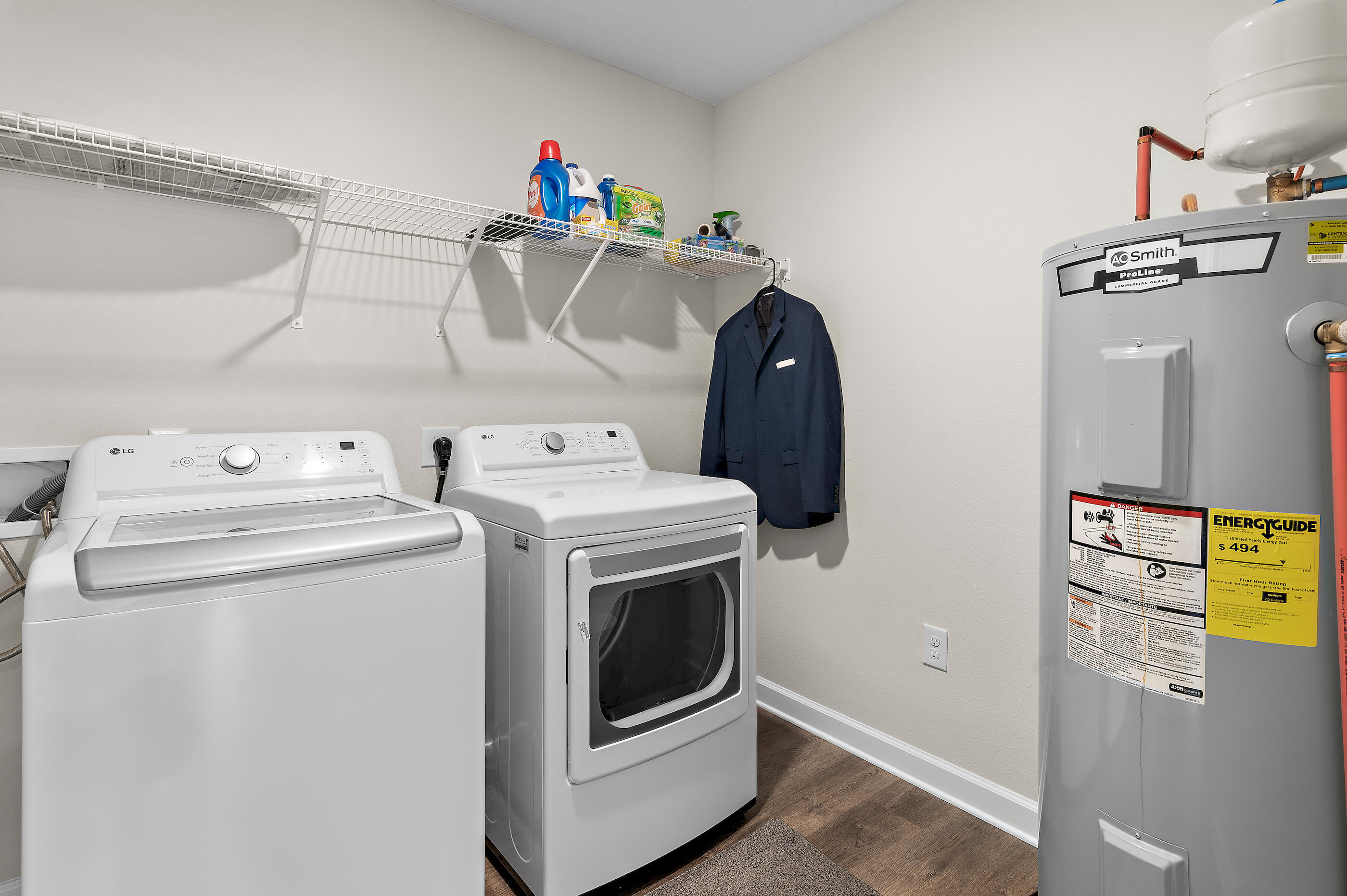 LAUREL OAKS S/D - Residential