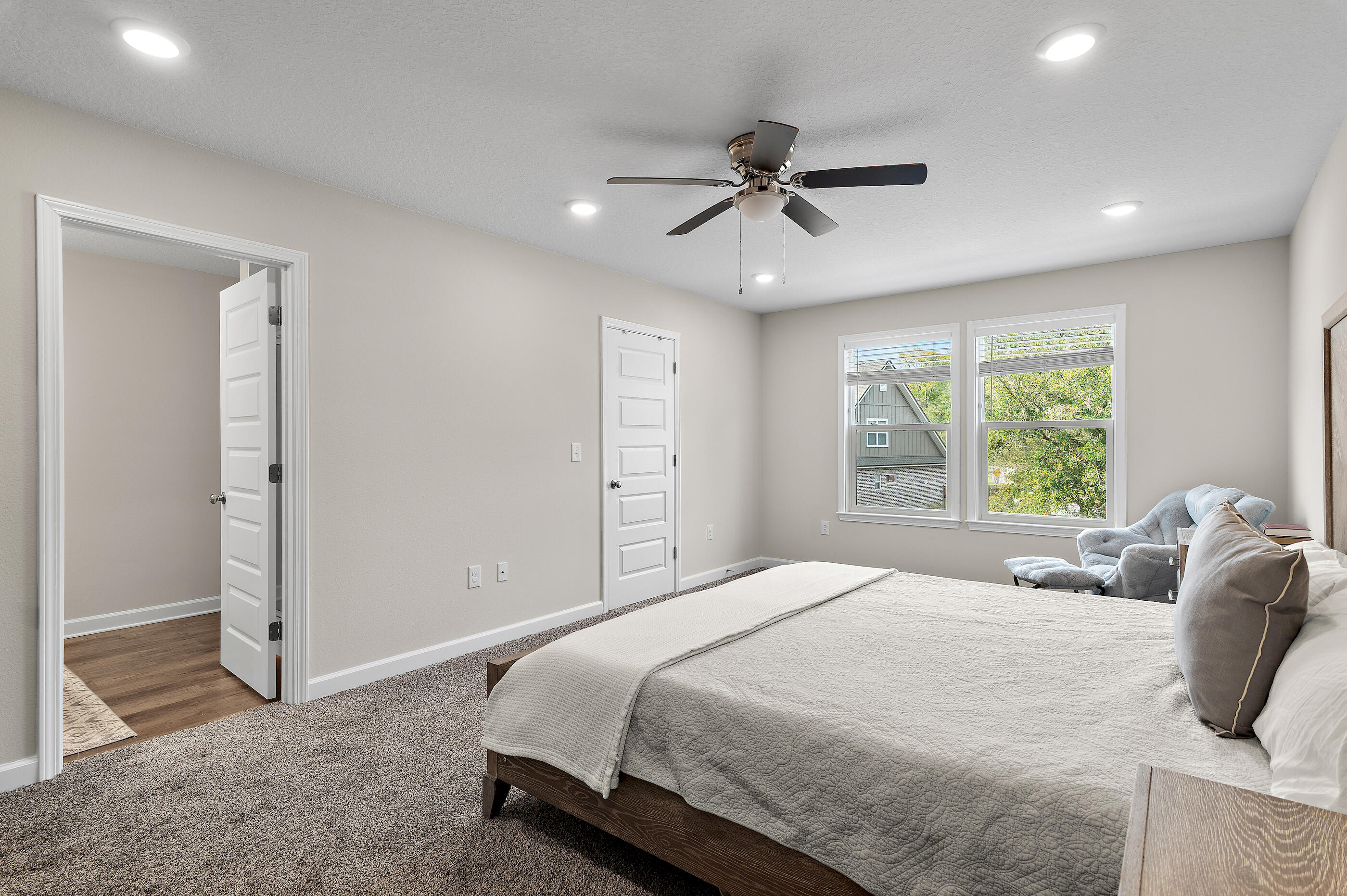 LAUREL OAKS S/D - Residential