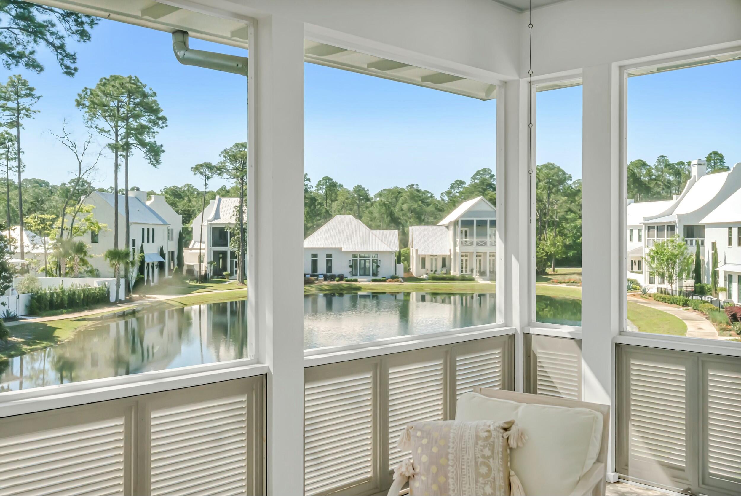 CHURCHILL OAKS - Residential